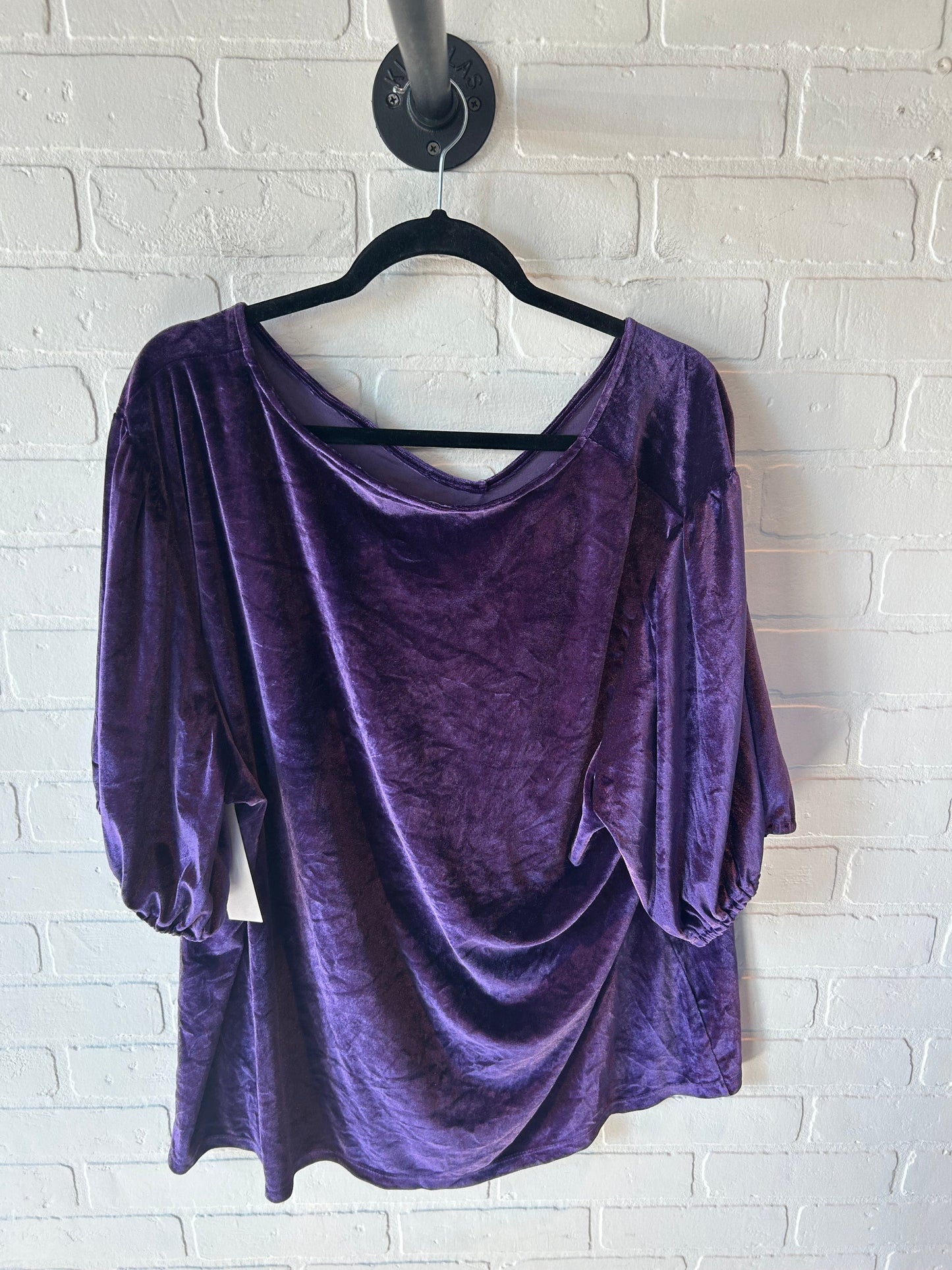 Top Short Sleeve By Liz Claiborne In Purple, Size: 3x