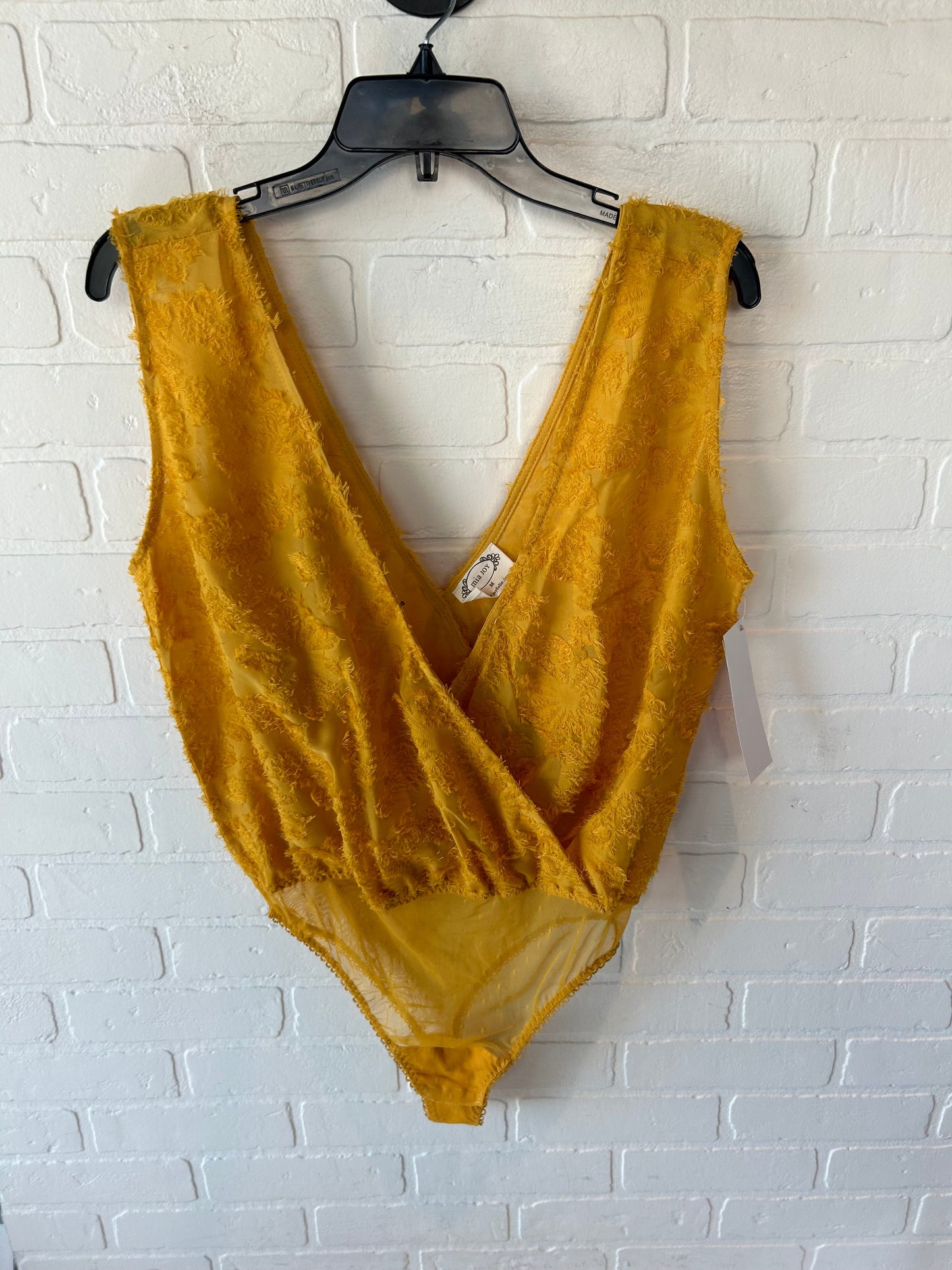 Bodysuit By Clothes Mentor In Yellow, Size: M