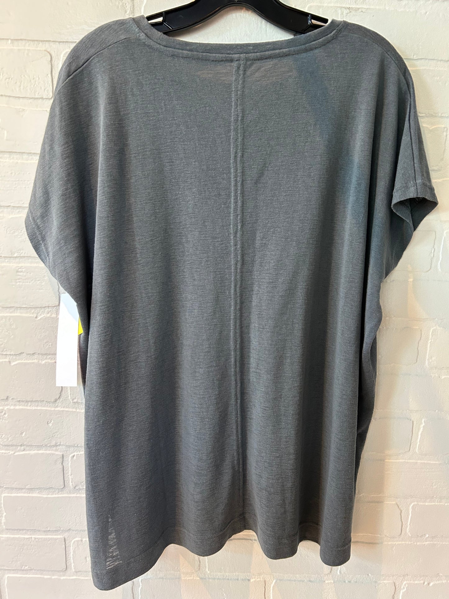 Athletic Top Short Sleeve By Athleta In Grey, Size: S