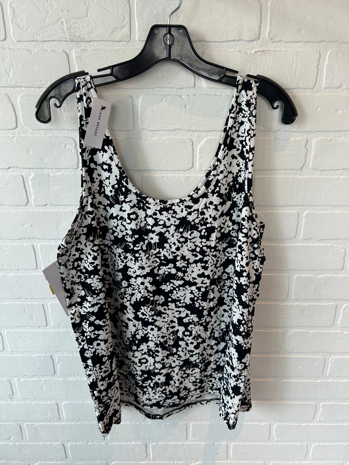 Top Sleeveless Basic By Lane Bryant In Black & White, Size: Xl