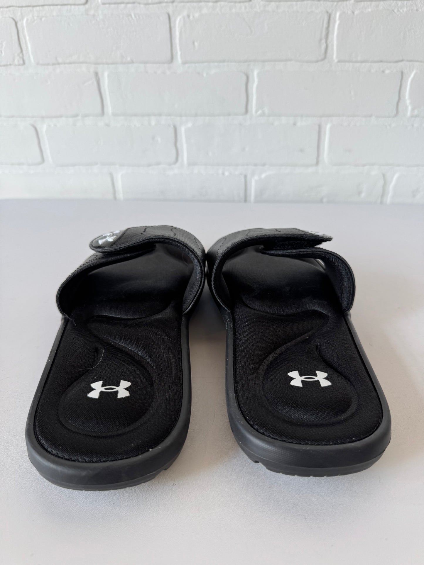 Sandals Flats By Under Armour In Black, Size: 9