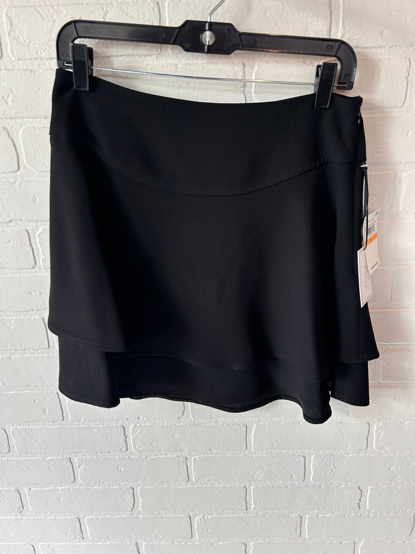 Skirt Mini & Short By 1.state In Black, Size: 4