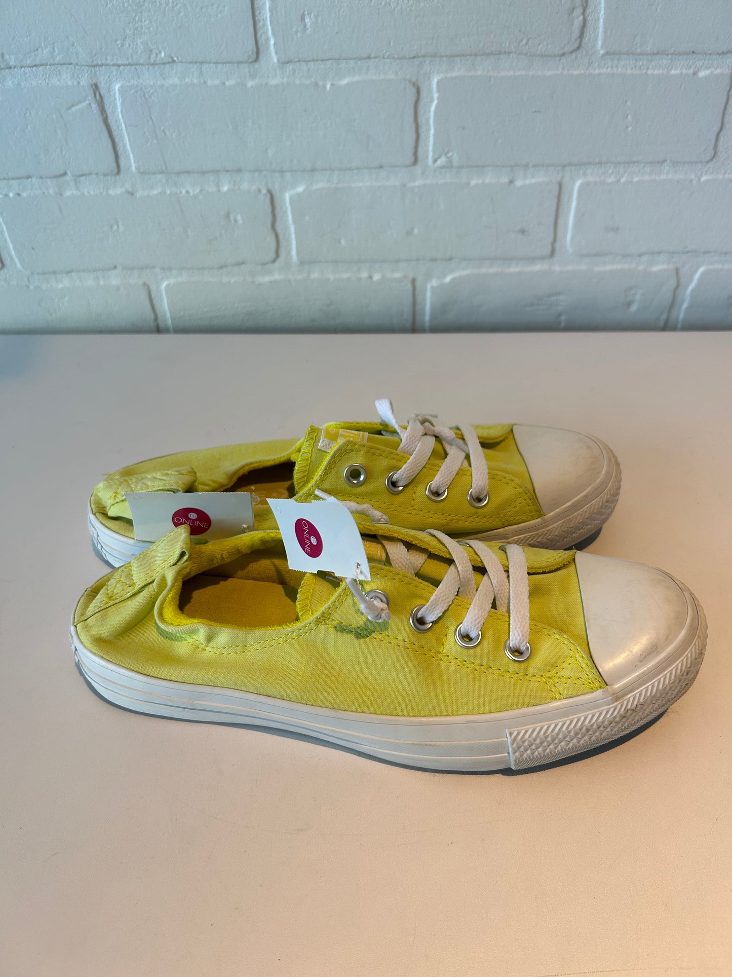 Shoes Sneakers By Converse In Yellow, Size: 10