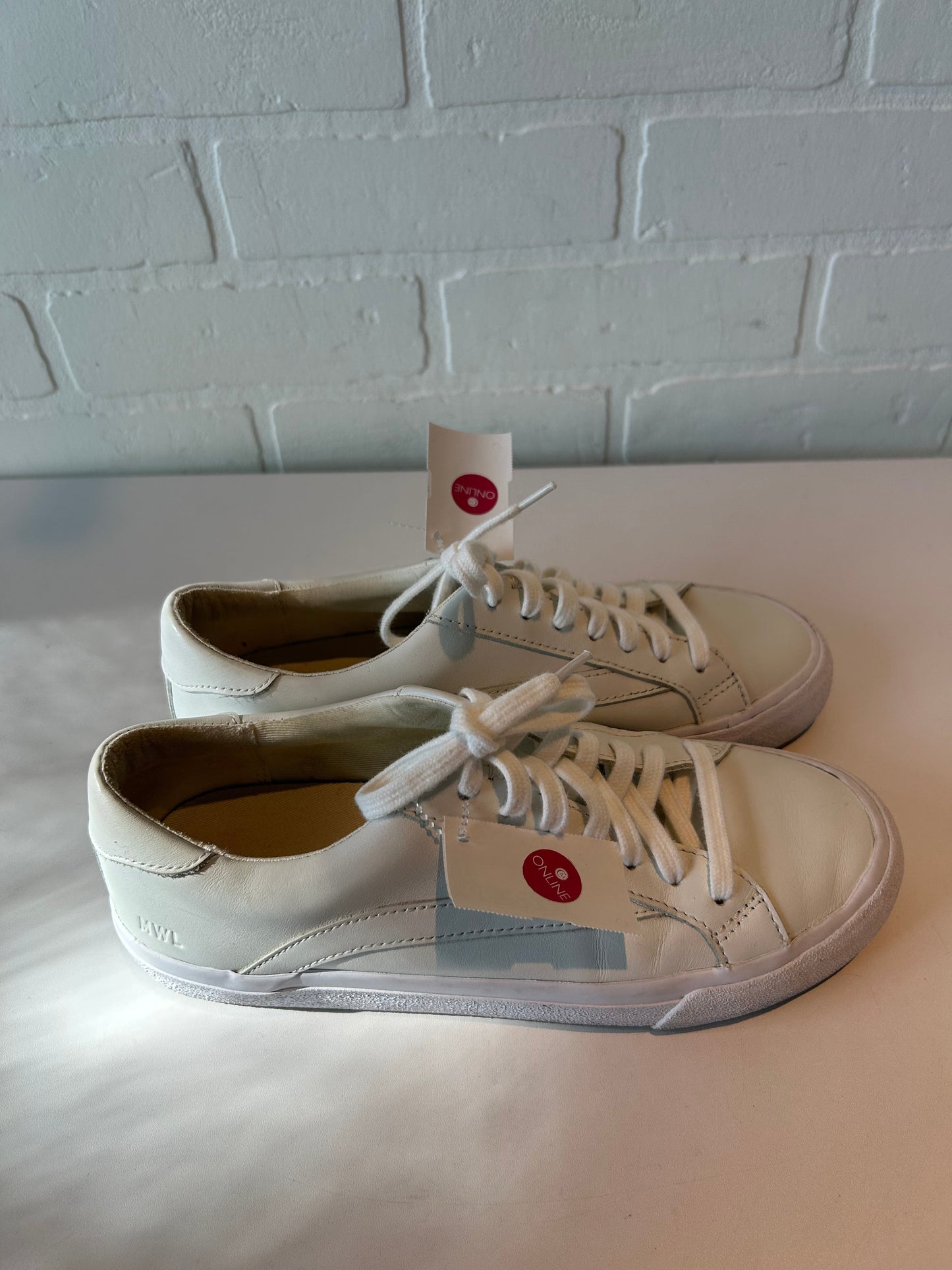 Shoes Sneakers By Madewell In White, Size: 7.5