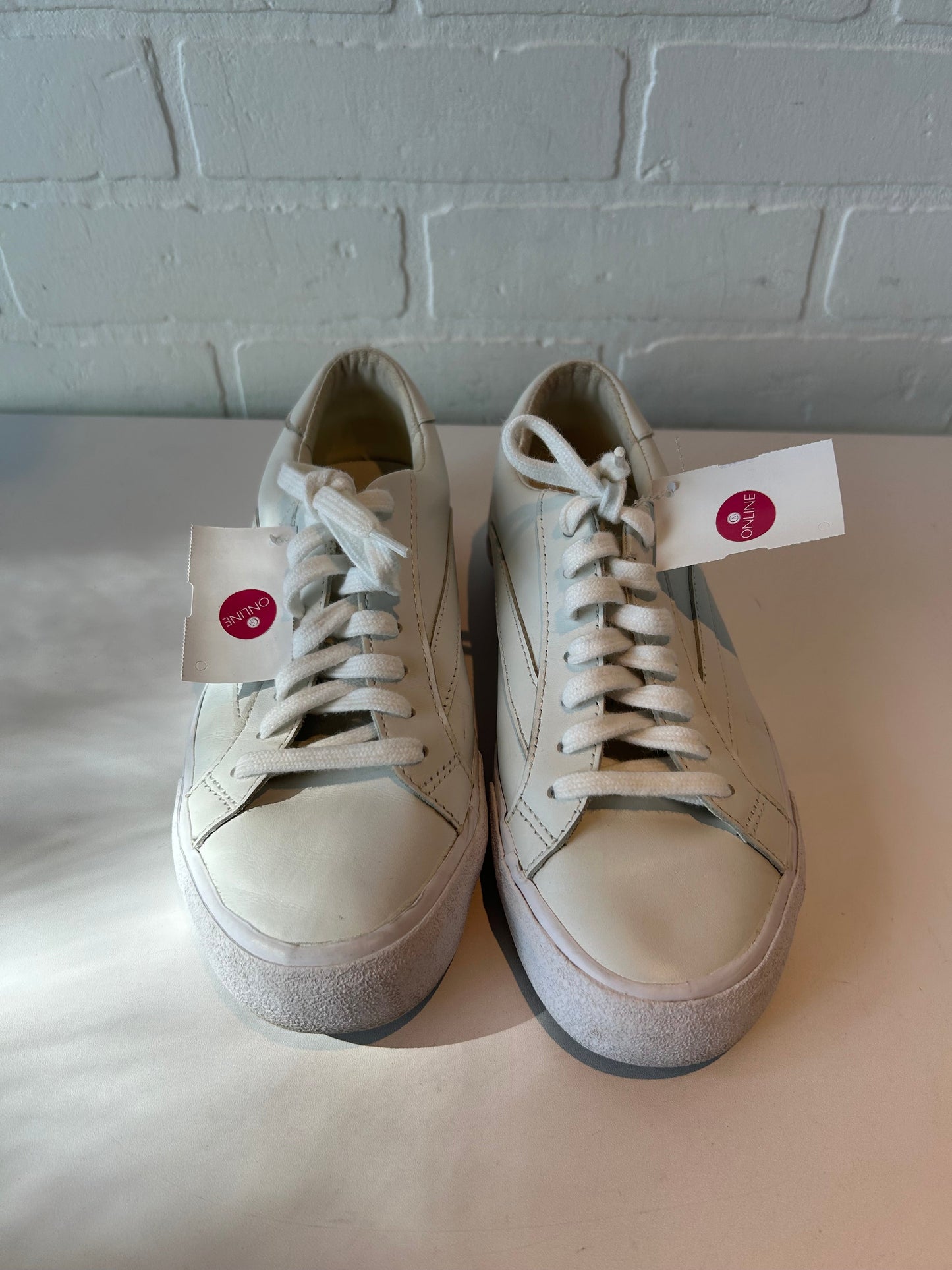 Shoes Sneakers By Madewell In White, Size: 7.5