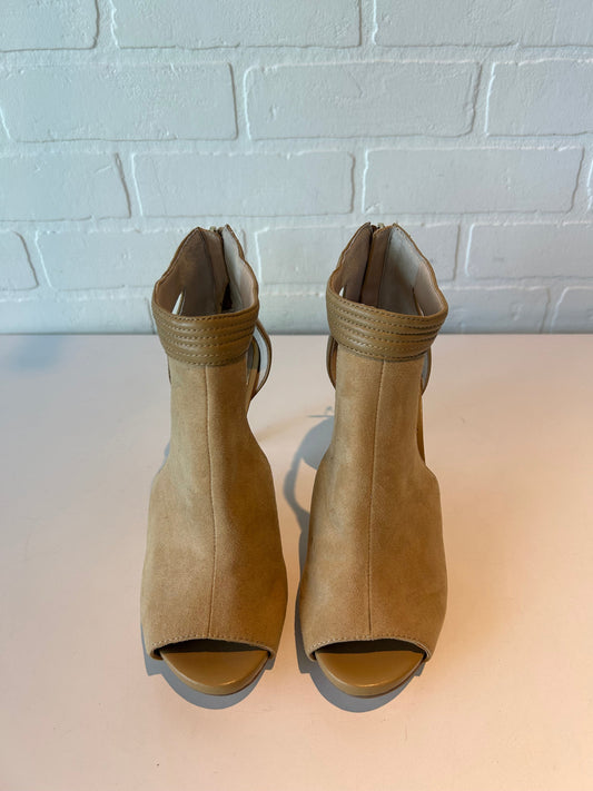 Shoes Heels Stiletto By White House Black Market In Tan, Size: 7.5