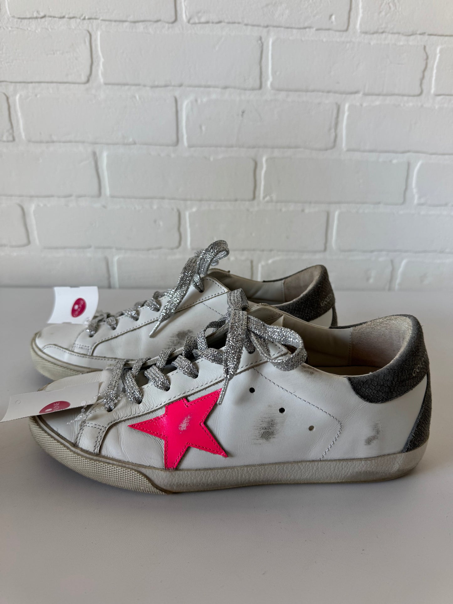 Shoes Luxury Designer By Golden Goose In White, Size: 7.5