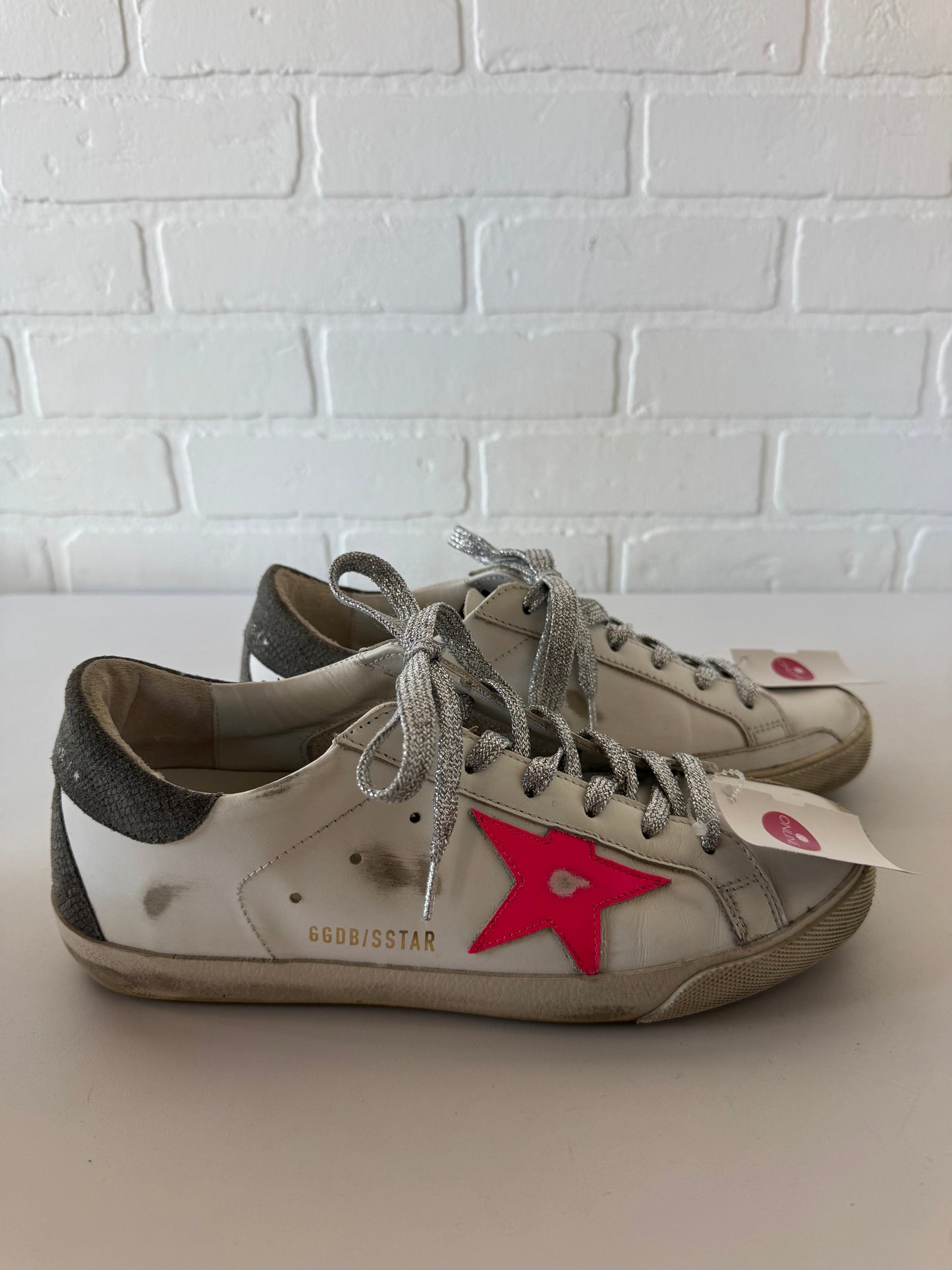 Shoes Luxury Designer By Golden Goose In White, Size: 7.5