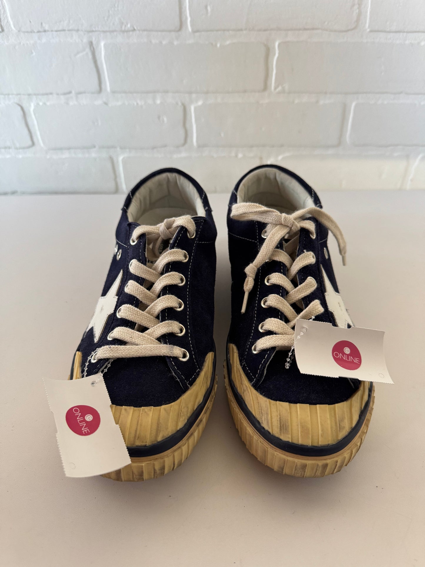 Shoes Luxury Designer By Golden Goose In Blue, Size: 7.5