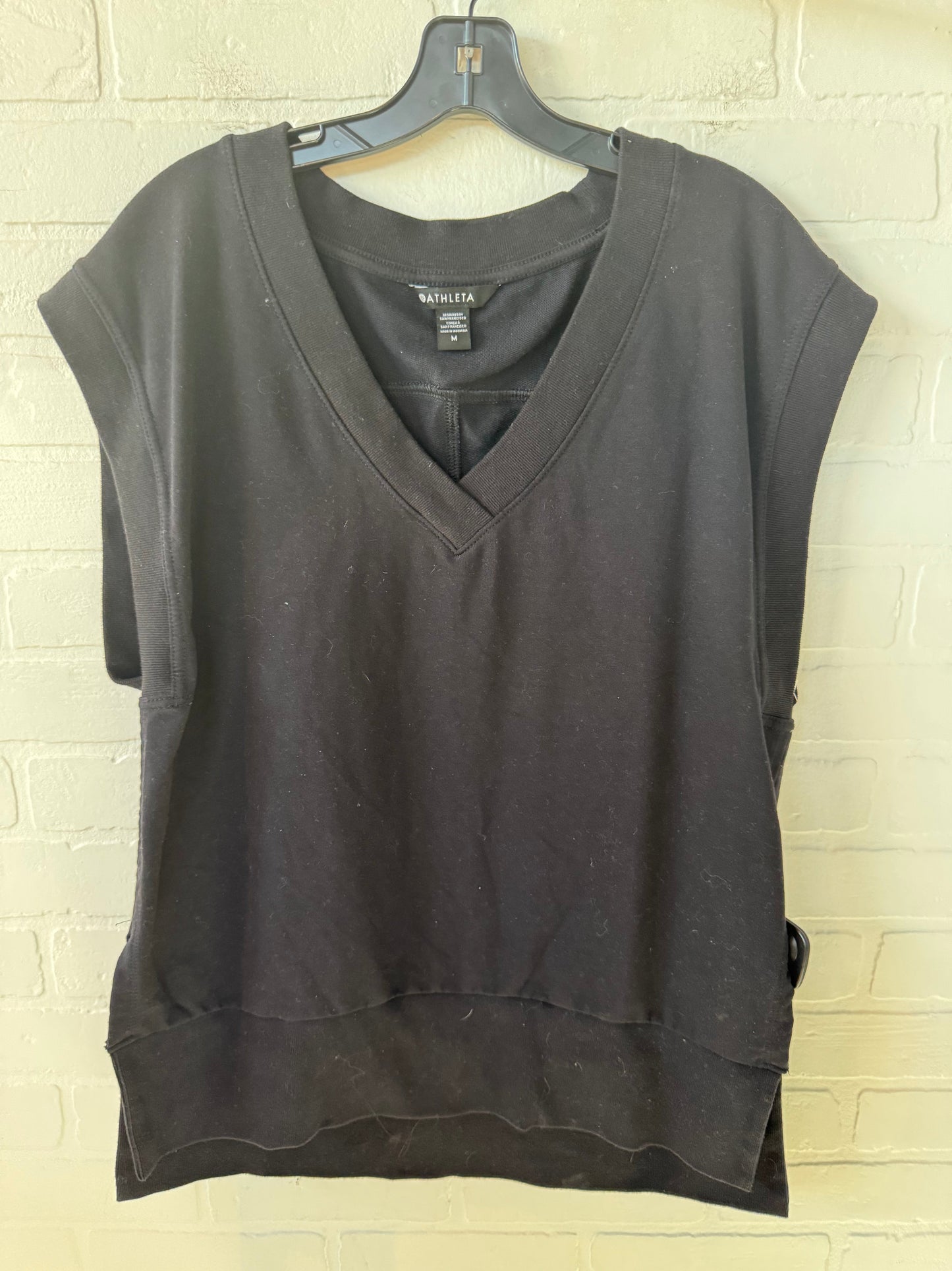 Athletic Top Short Sleeve By Athleta In Black, Size: M