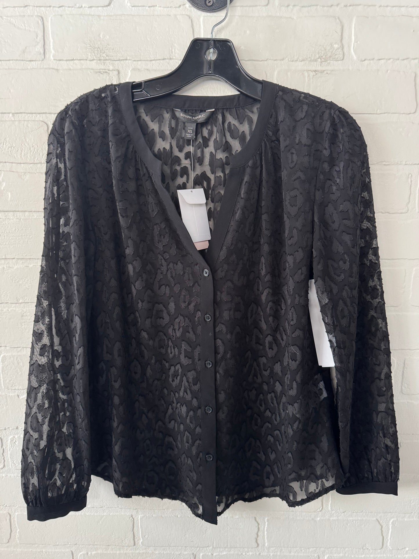 Top Long Sleeve By Banana Republic In Black, Size: Xsp