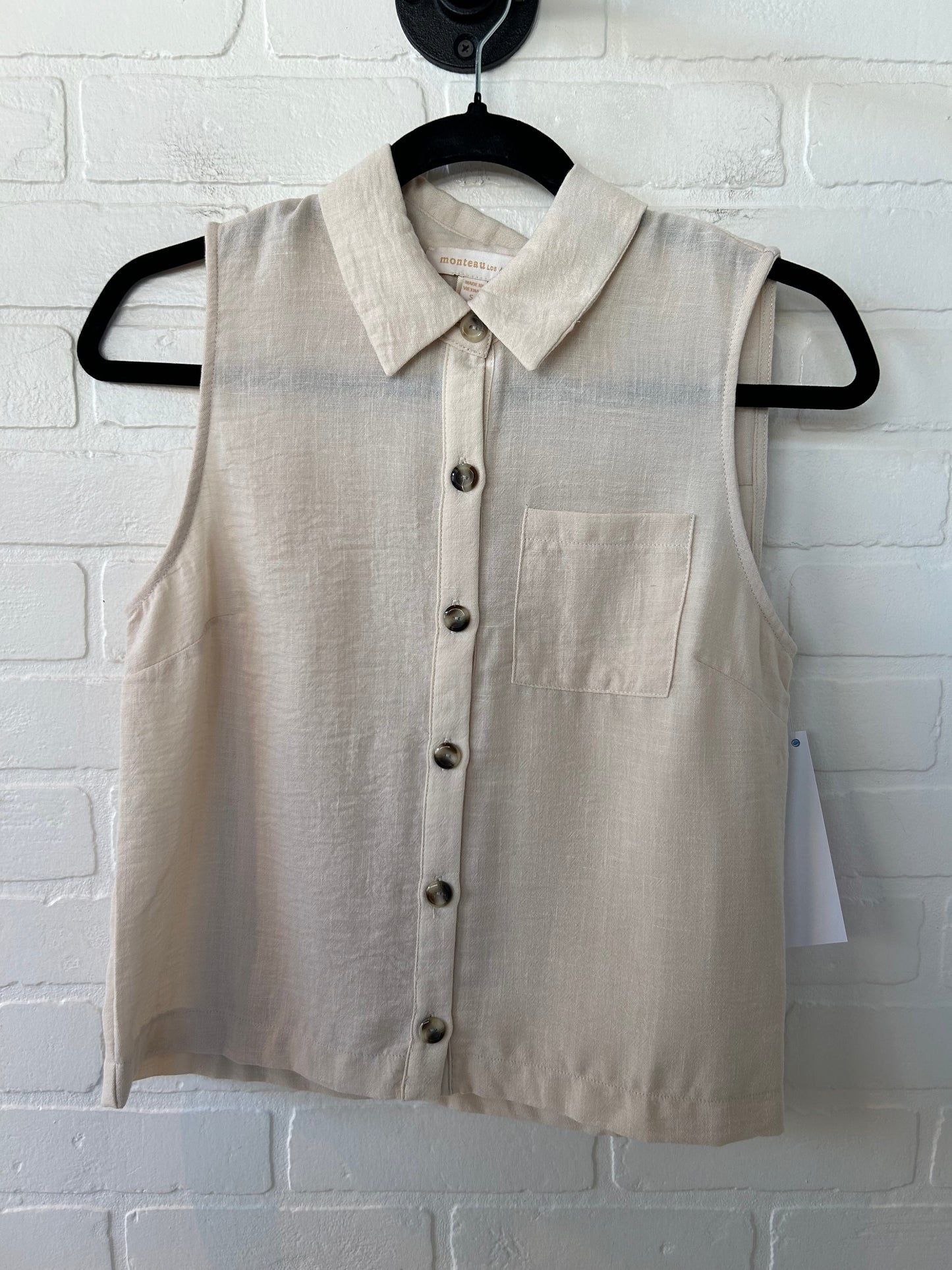 Top Sleeveless By Monteau In Beige, Size: S