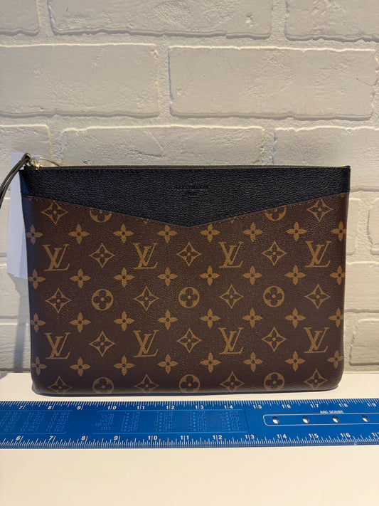 Clutch Luxury Designer By Louis Vuitton, Size: Medium