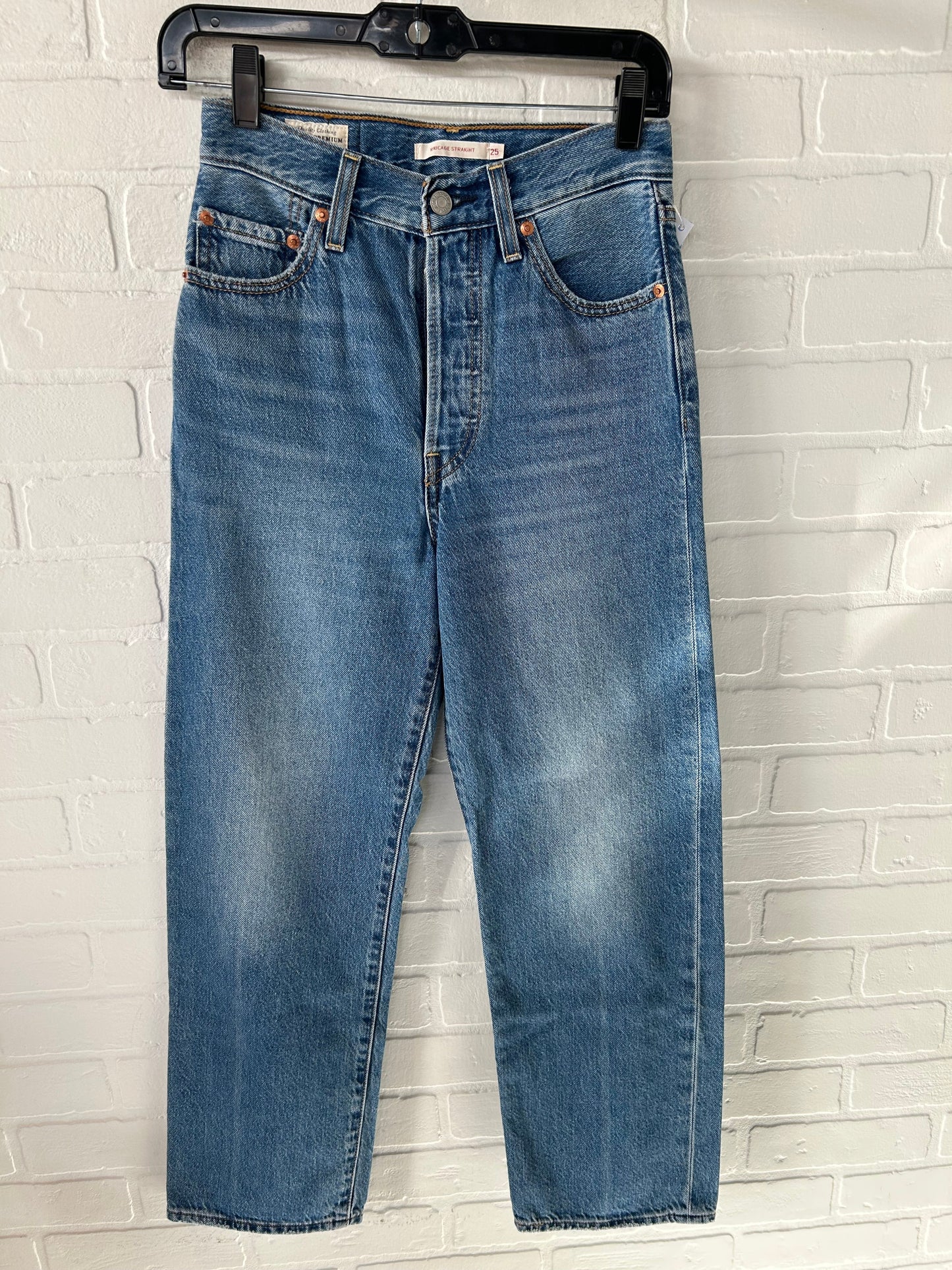 Jeans Straight By Levis In Blue Denim, Size: 2