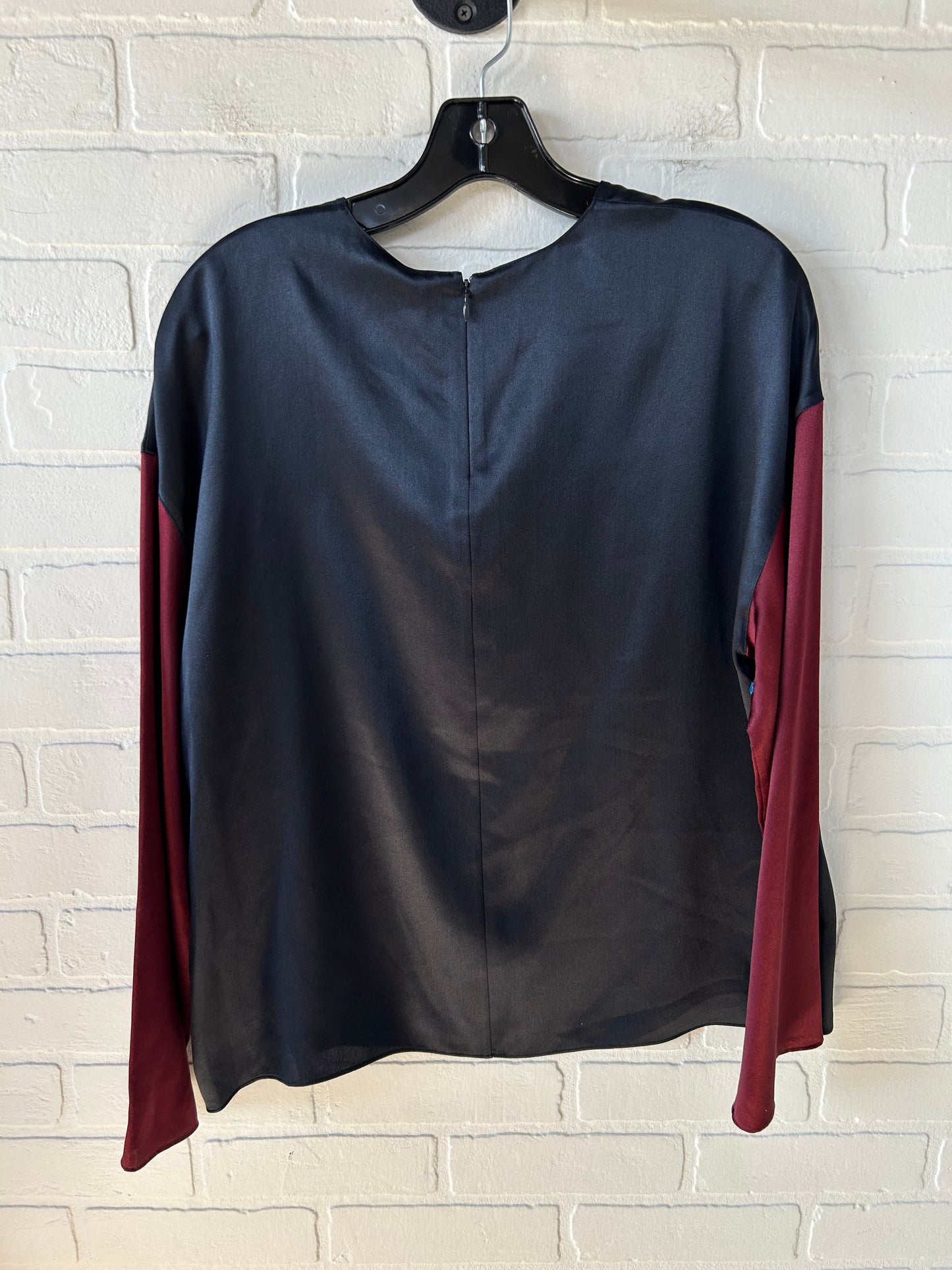 Top Long Sleeve By Vince In Black & Red, Size: S