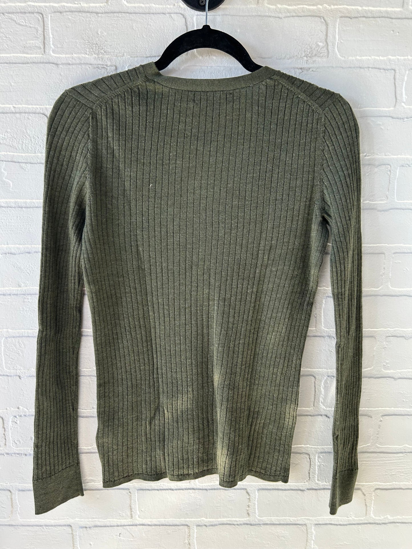 Top Long Sleeve By Banana Republic In Green, Size: M