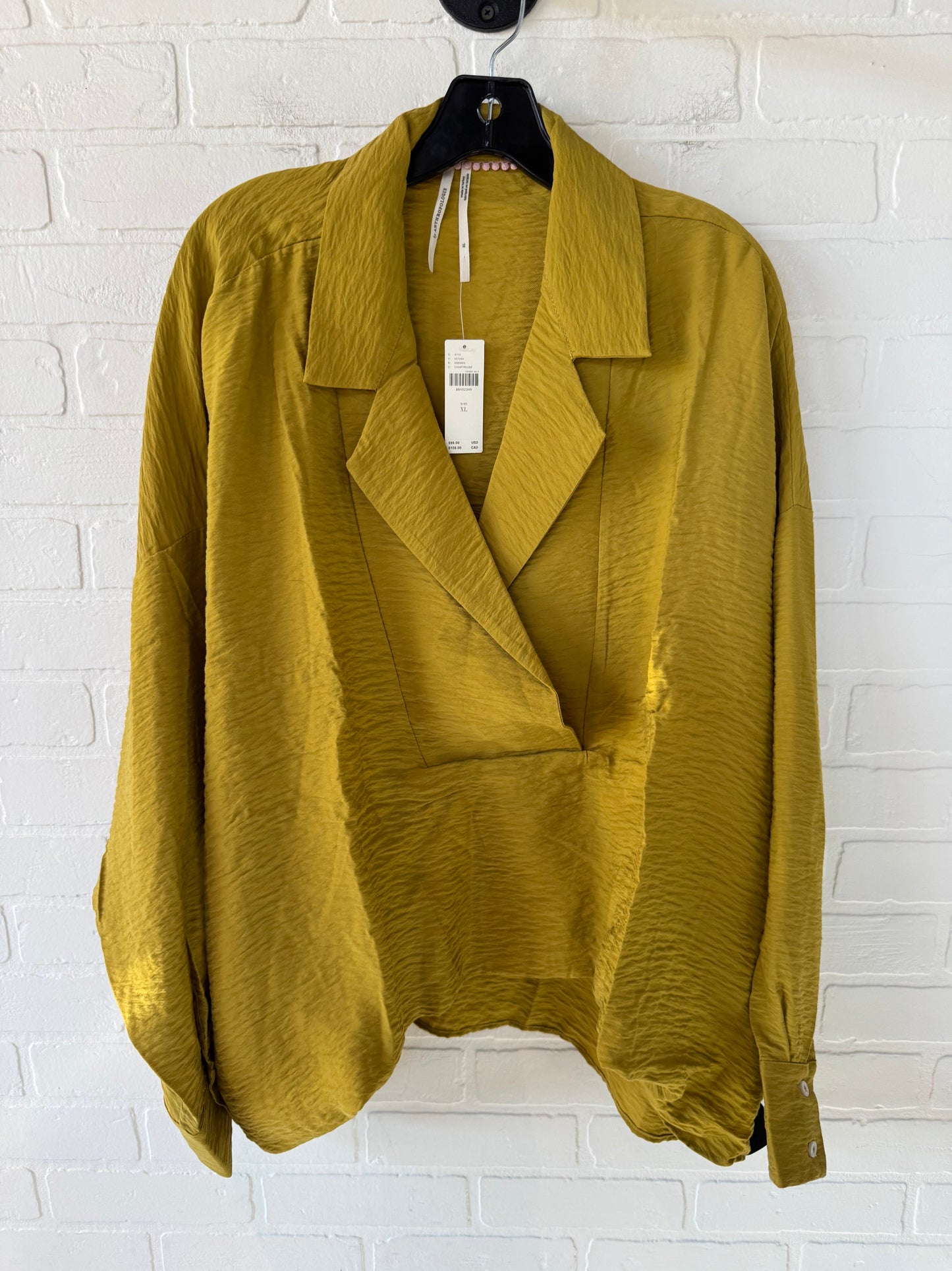 Top Long Sleeve By Anthropologie In Chartreuse, Size: Xl