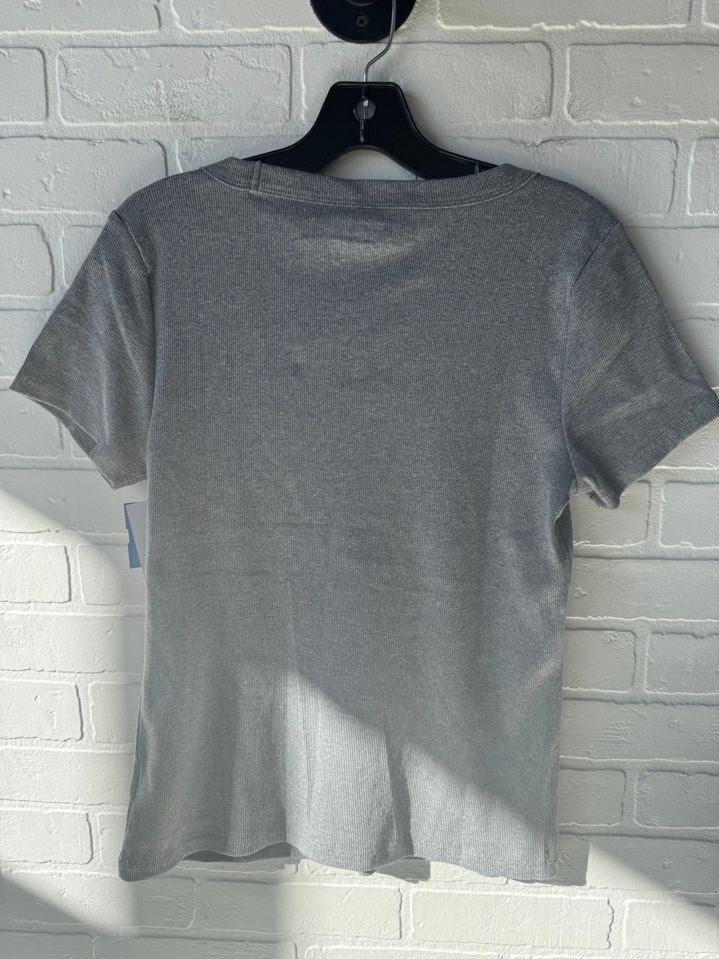 Top Short Sleeve Basic By Old Navy In Grey, Size: L