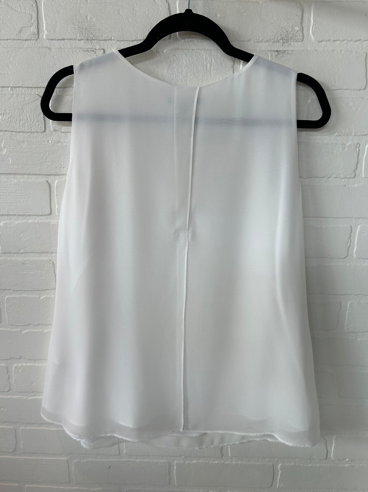 Top Sleeveless By Nic + Zoe In White, Size: M