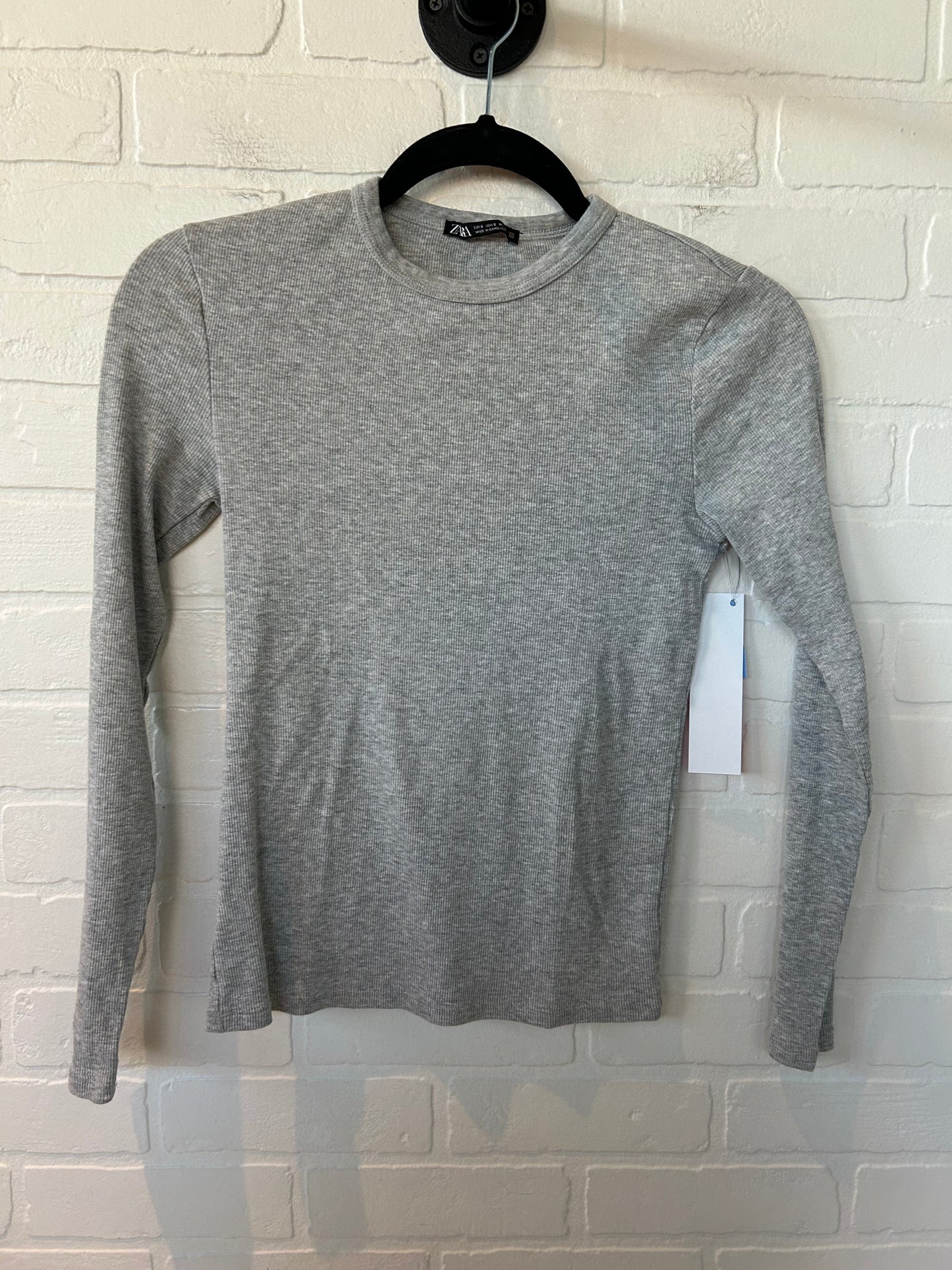 Top Long Sleeve Basic By Zara In Grey, Size: S