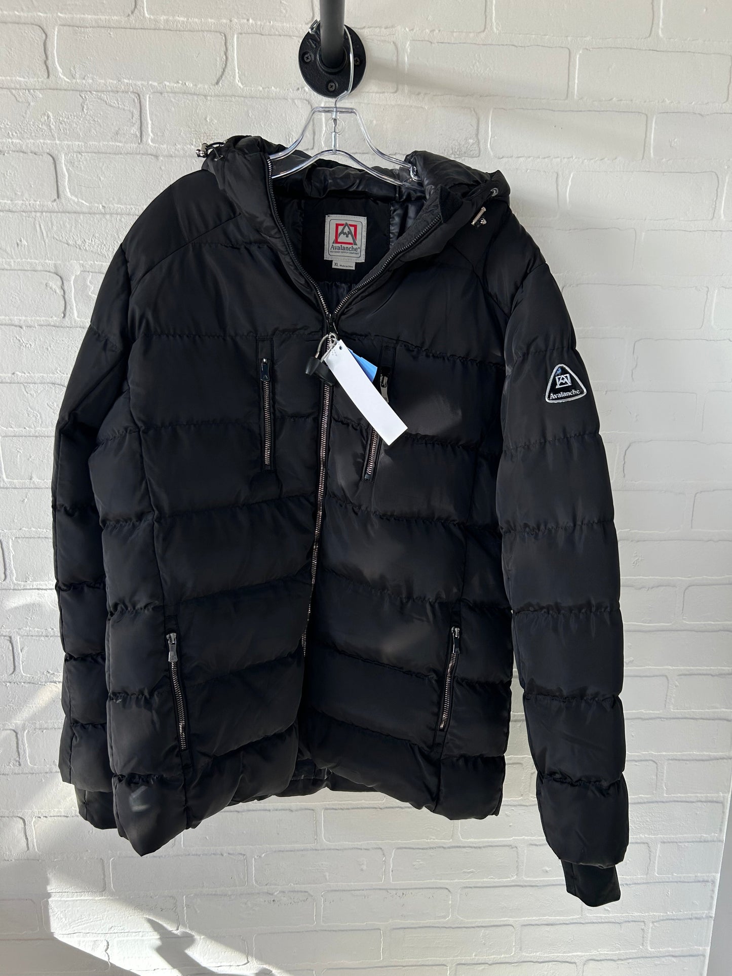 Coat Puffer & Quilted By Avalanche In Black, Size: Xl