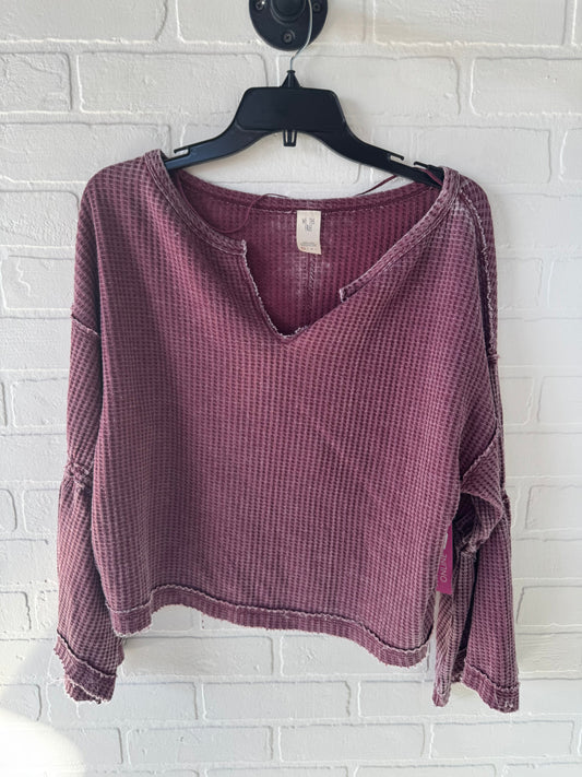 Top Long Sleeve By We The Free In Maroon, Size: Xs