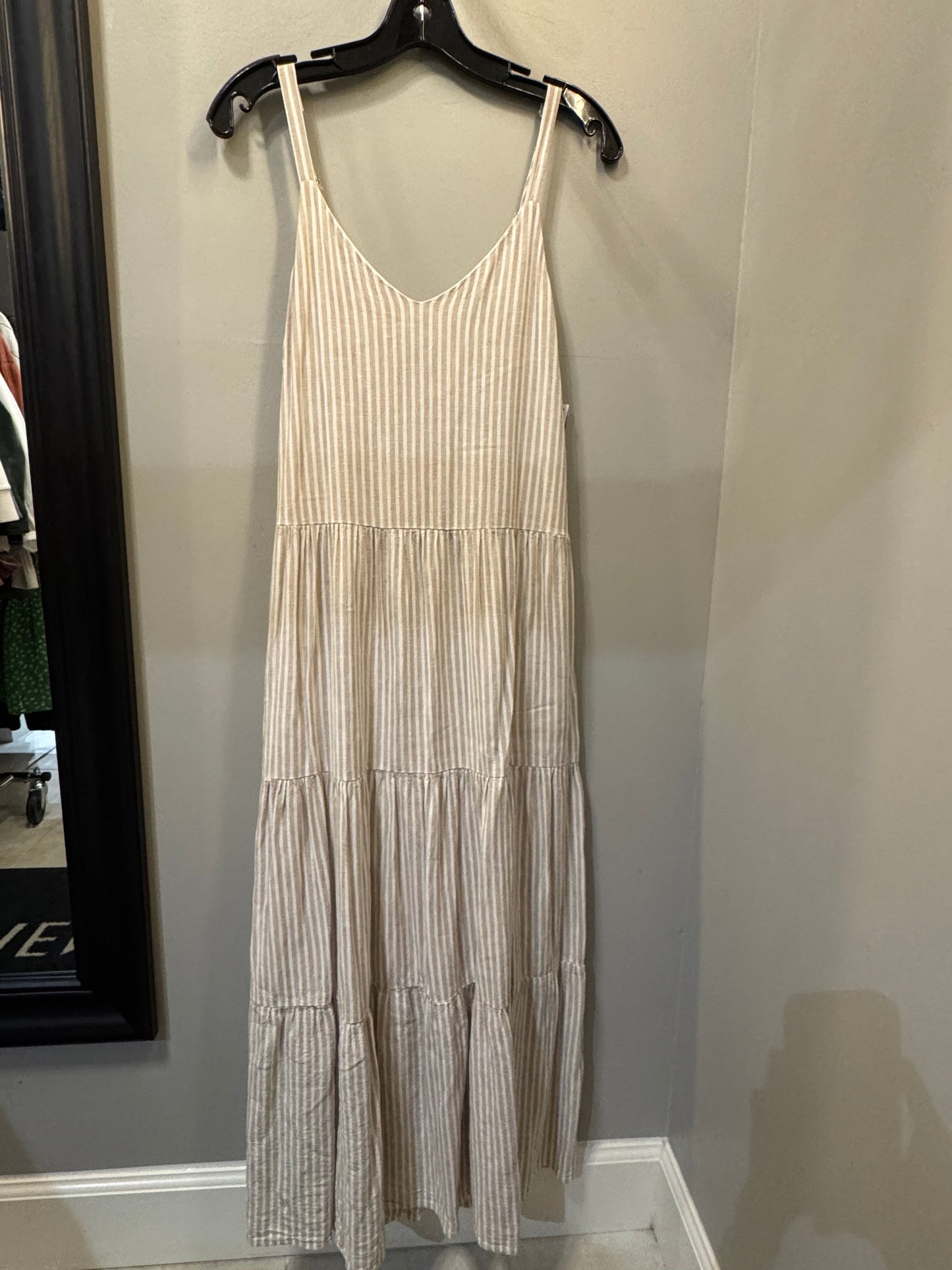 Dress Casual Maxi By Sanctuary In Tan & White, Size: S