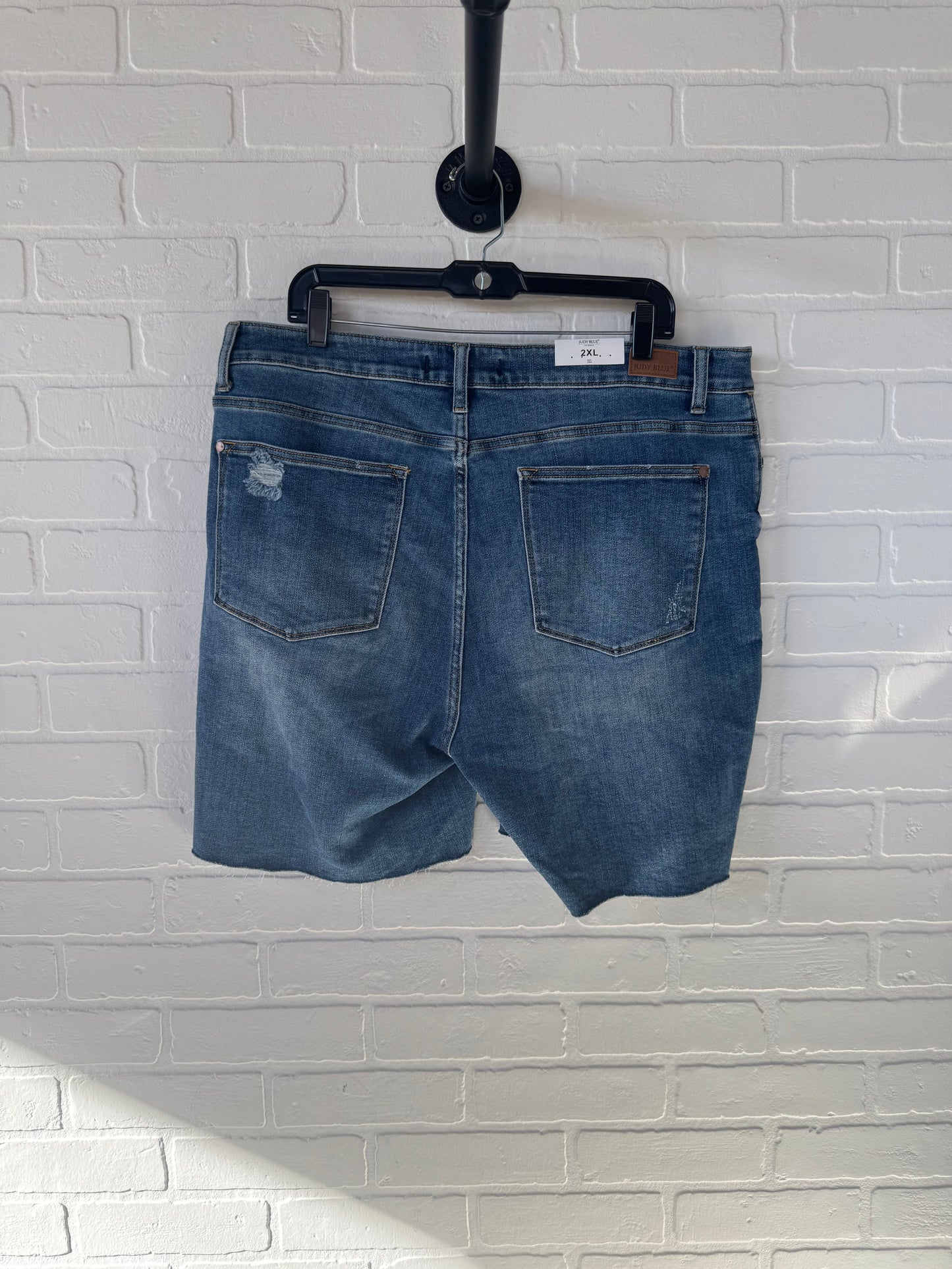 Shorts By Judy Blue In Blue Denim, Size: 20