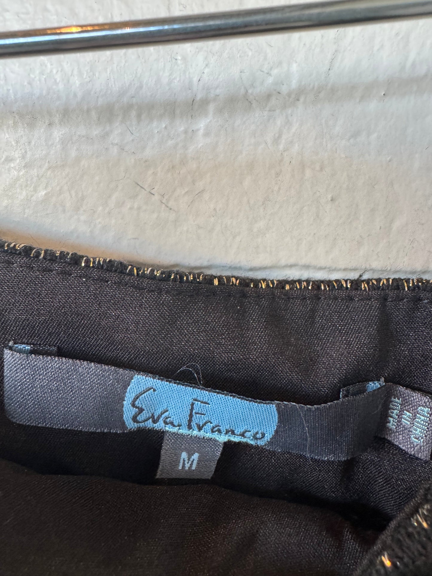 Pants Cropped By Eva Franco In Black & Gold, Size: 8