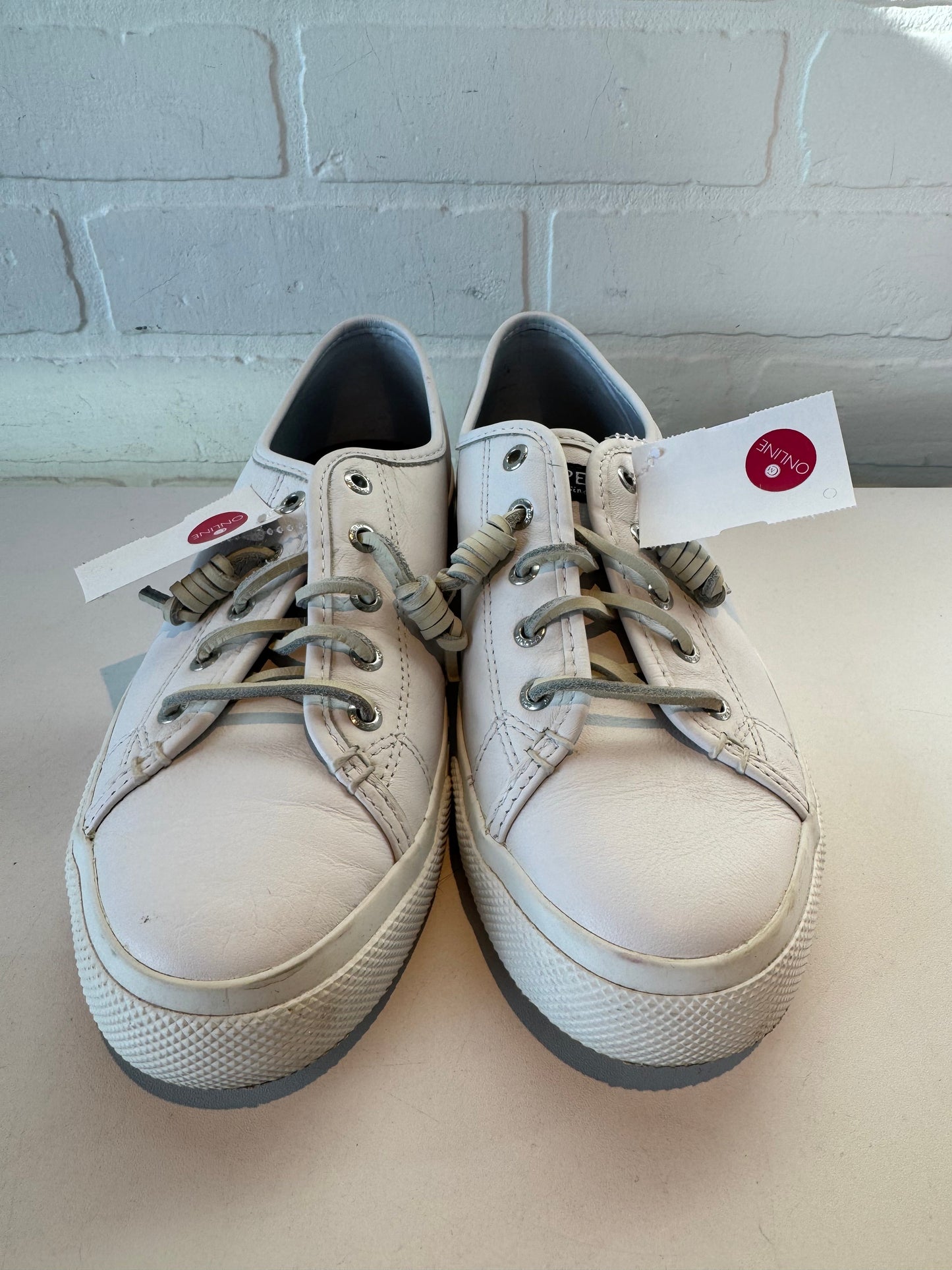 Shoes Sneakers By Sperry In White, Size: 9