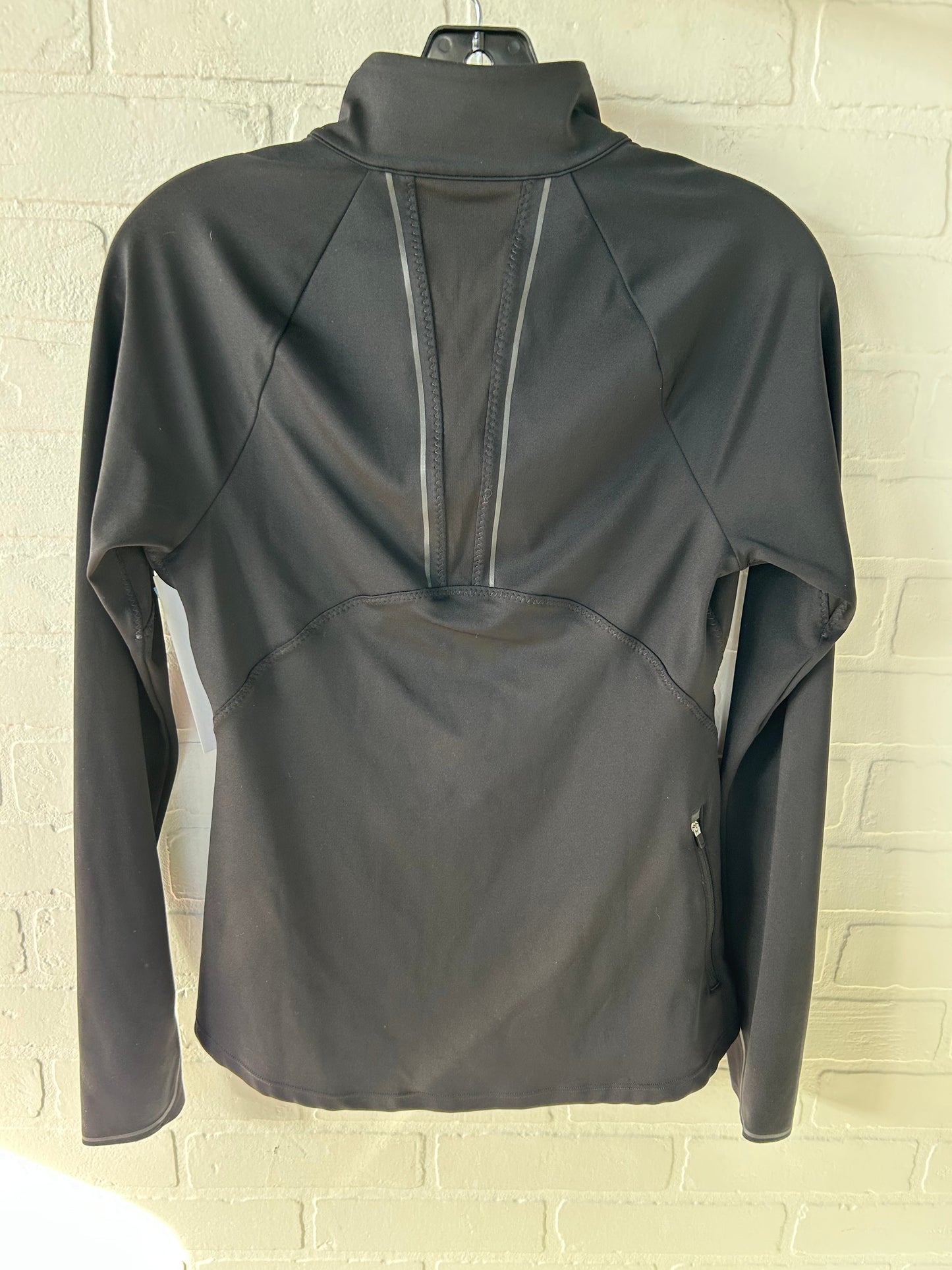 Athletic Top Long Sleeve Collar By Athleta In Black, Size: Xs