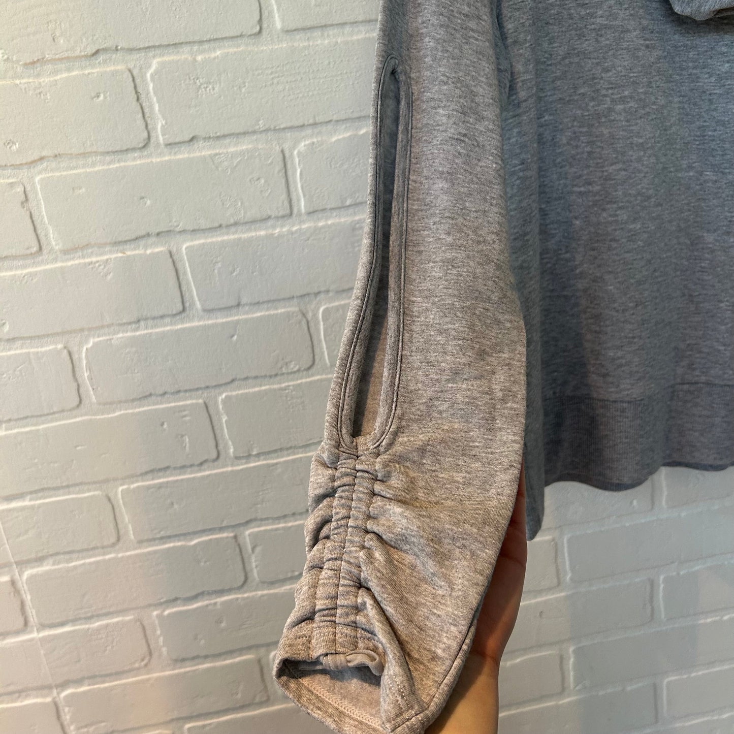 Athletic Top Long Sleeve Hoodie By Joy Lab In Grey, Size: S