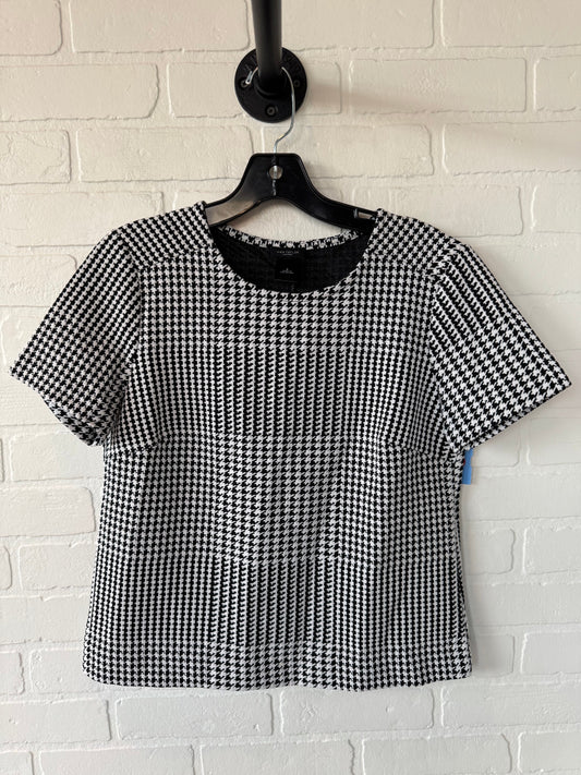 Top Short Sleeve By Ann Taylor In Black & White, Size: S