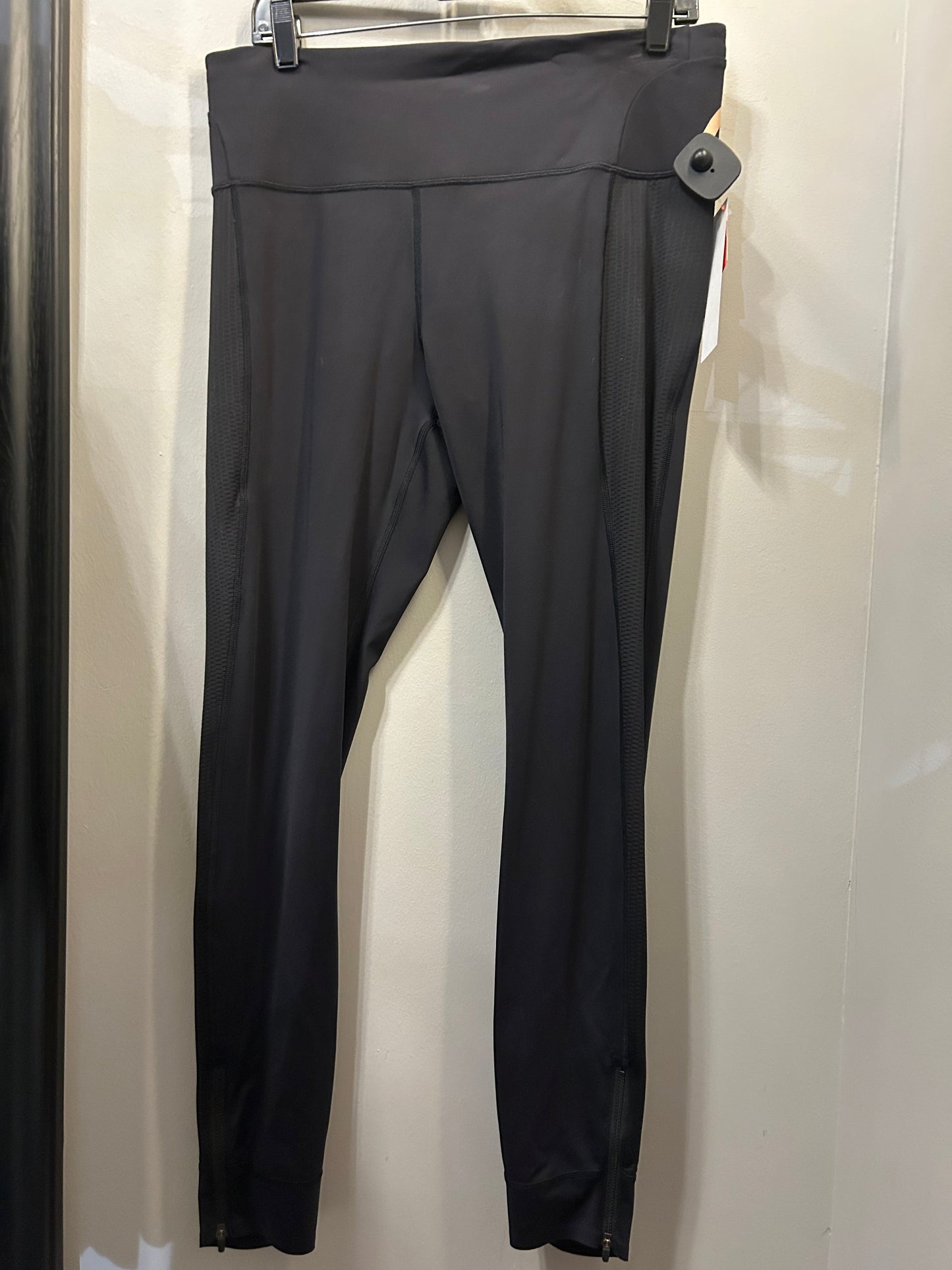 Athletic Leggings By Athleta In Black, Size: 12