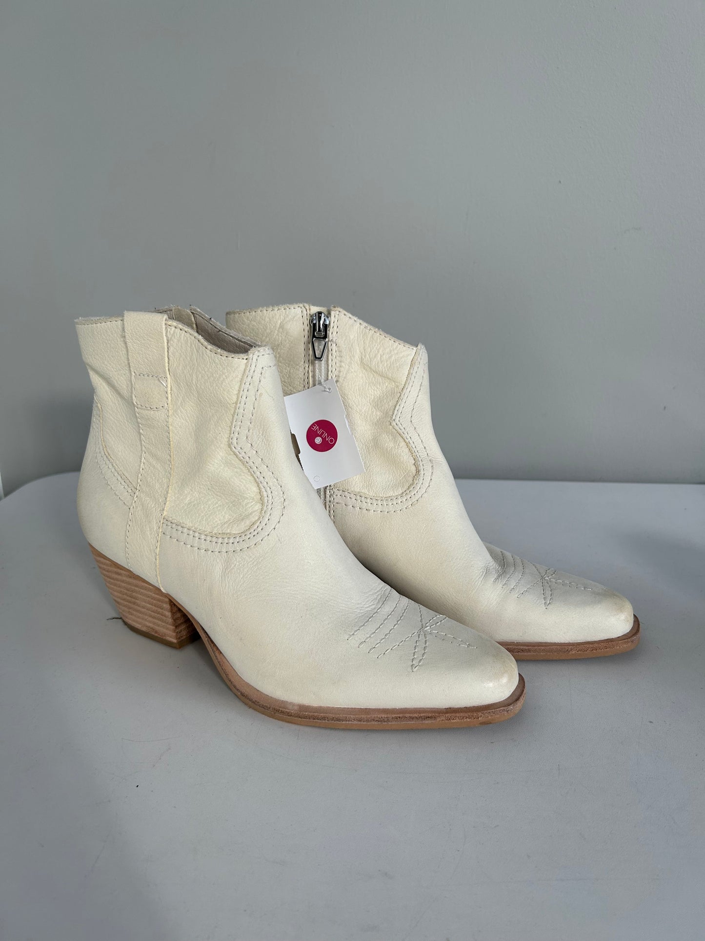 Boots Ankle Heels By Dolce Vita In Cream, Size: 7.5