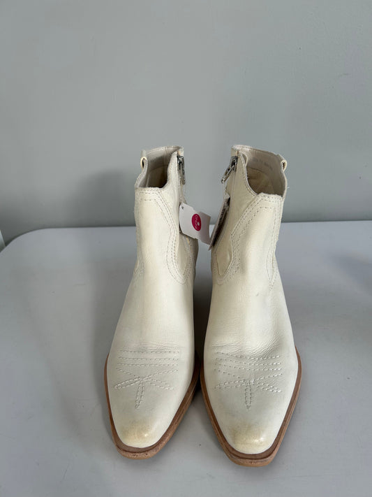 Boots Ankle Heels By Dolce Vita In Cream, Size: 7.5