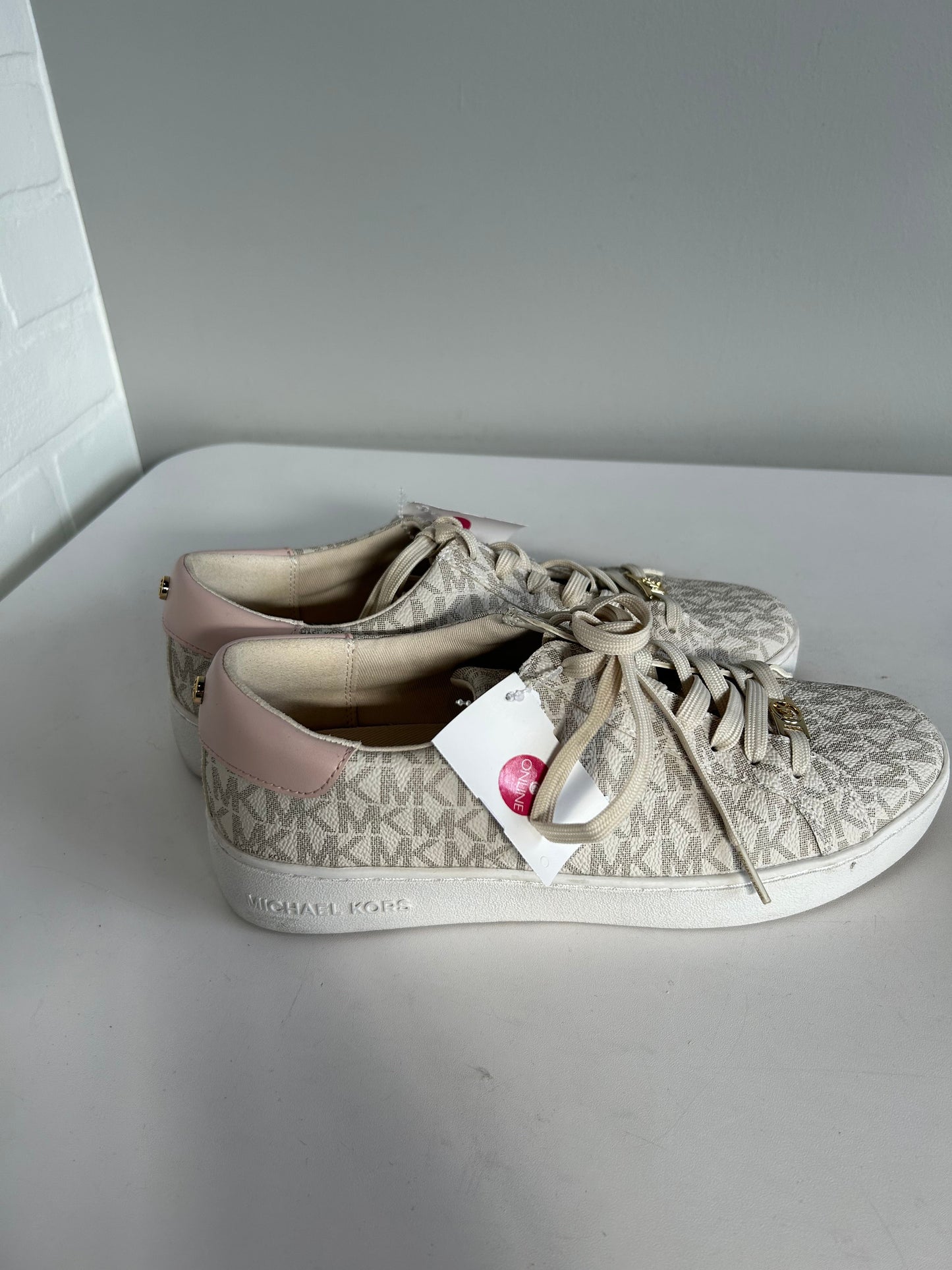 Shoes Sneakers By Michael By Michael Kors In Cream & Pink, Size: 8