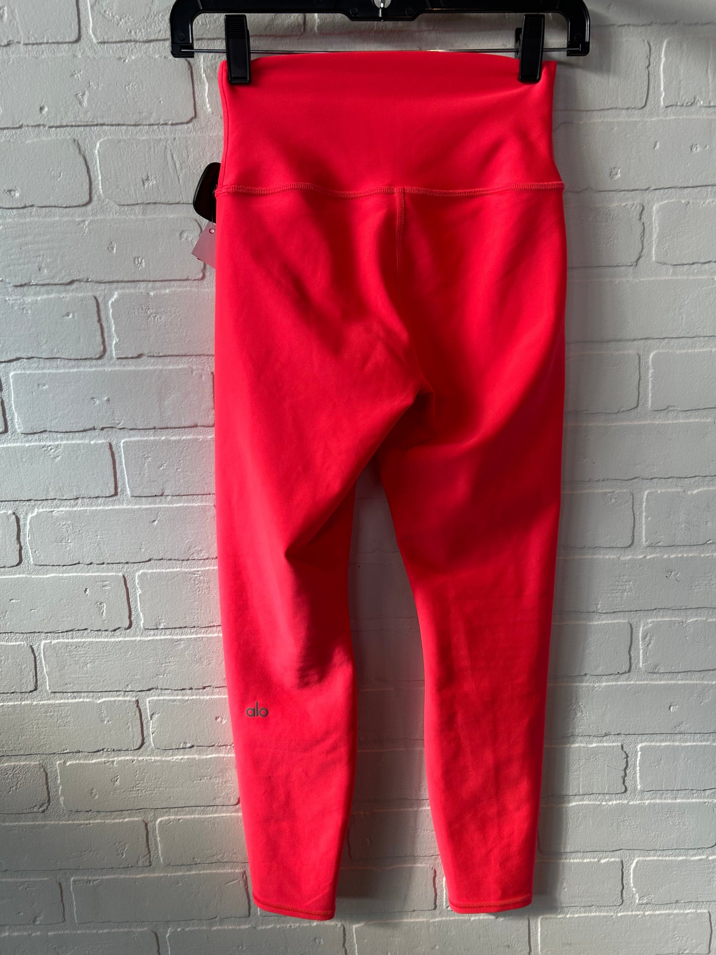 Athletic Leggings By Alo In Coral, Size: 0