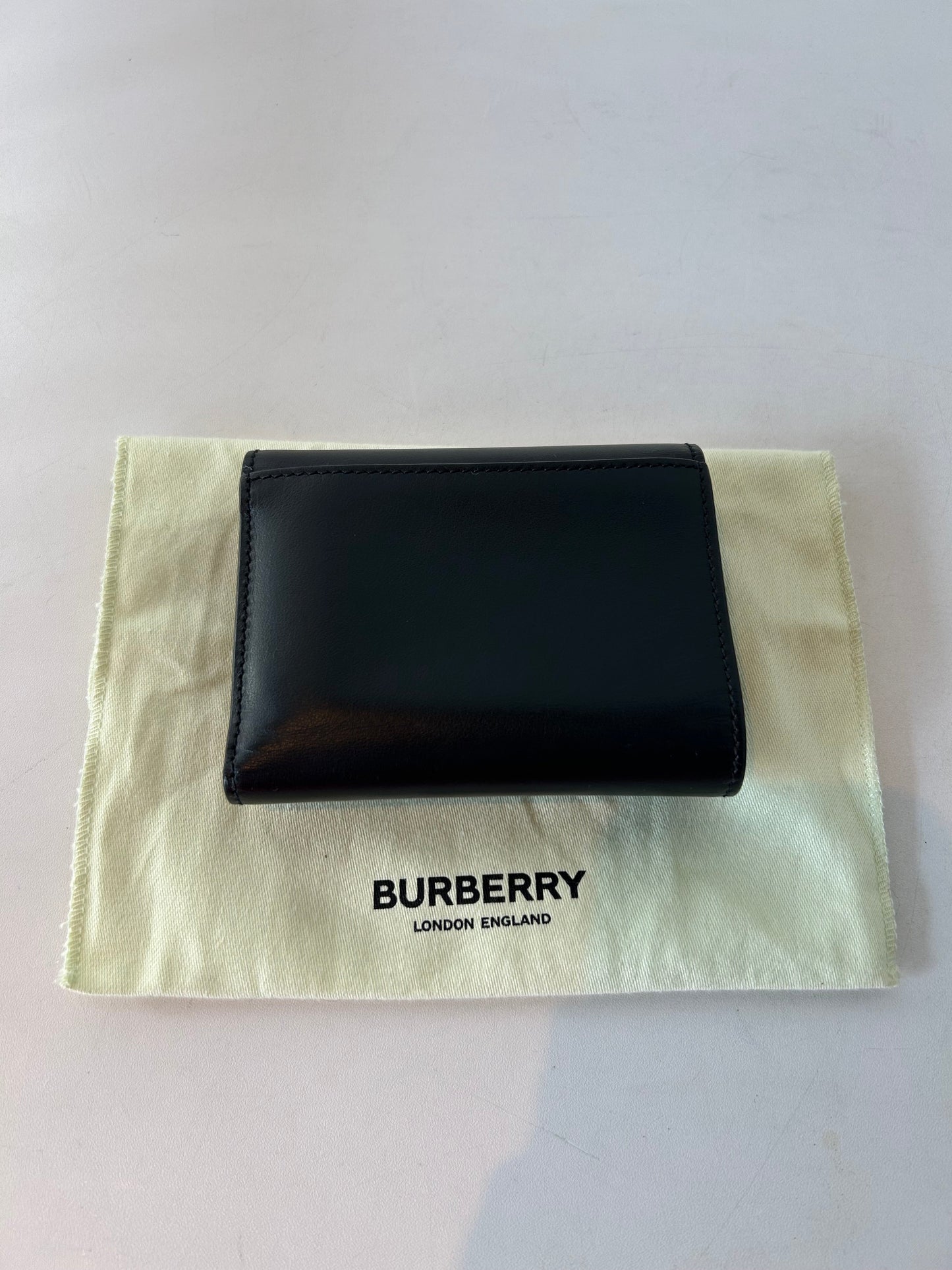 Wallet Luxury Designer By Burberry, Size: Small