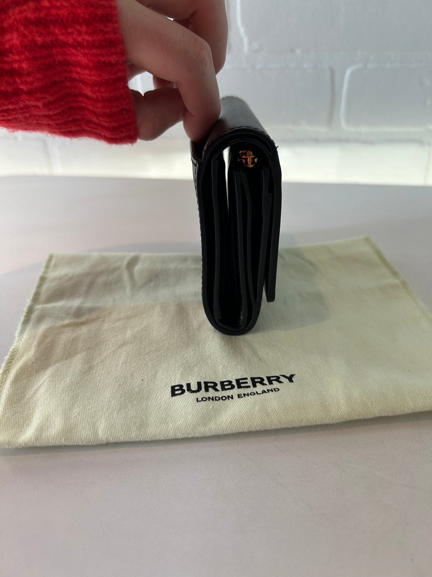 Wallet Luxury Designer By Burberry, Size: Small