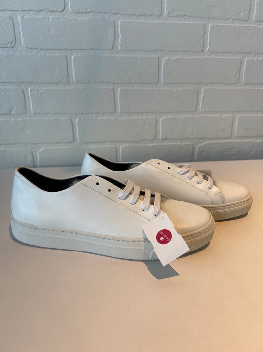 Shoes Sneakers By Cma In White, Size: 10.5