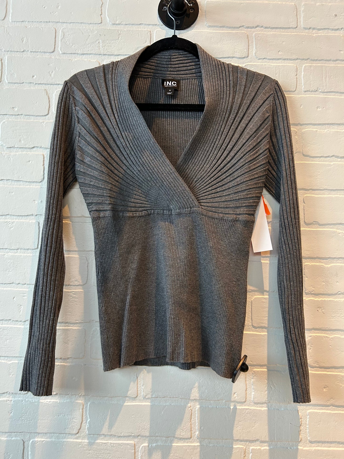 Sweater By Inc In Grey, Size: M