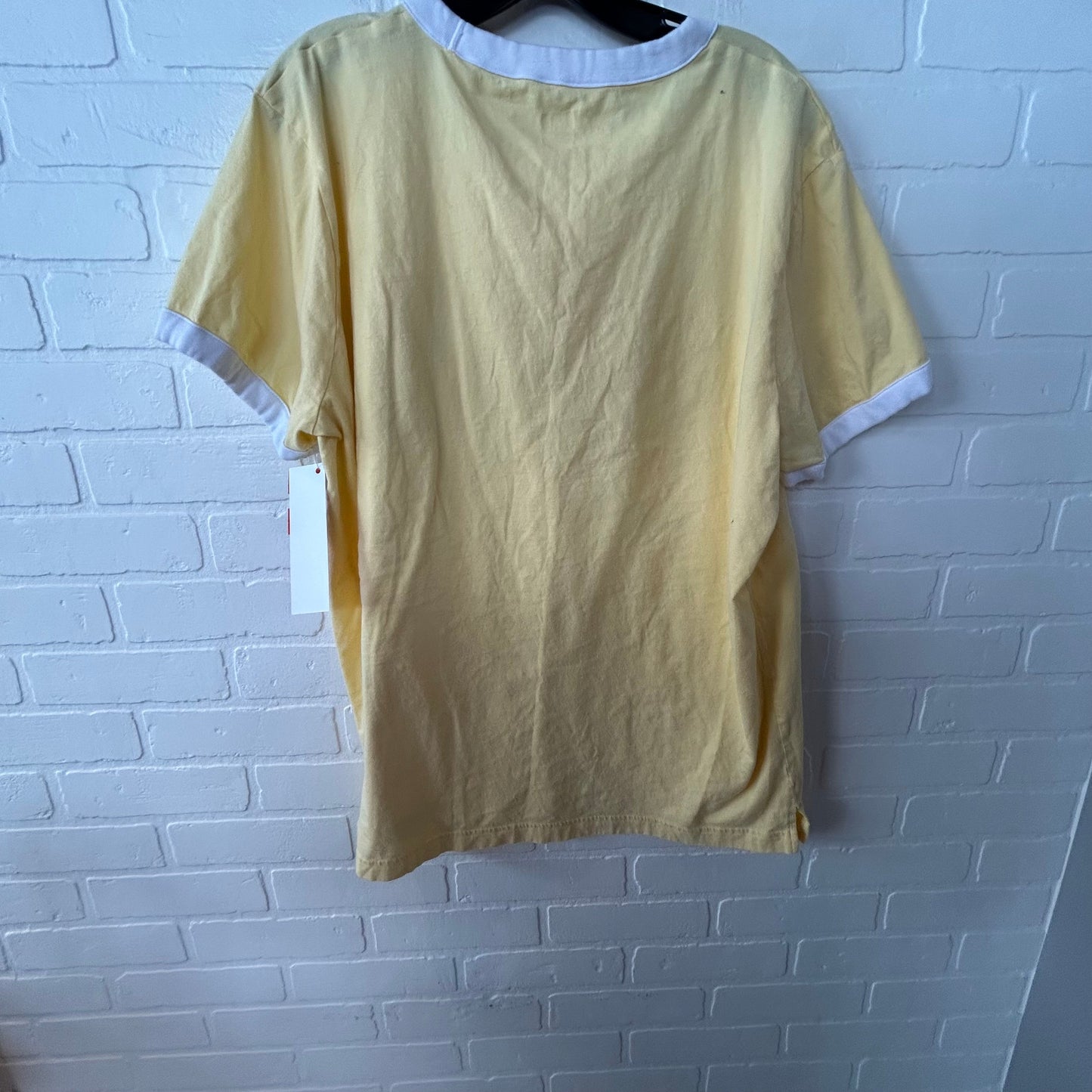 Top Short Sleeve Basic By Pink In Yellow, Size: Xxl