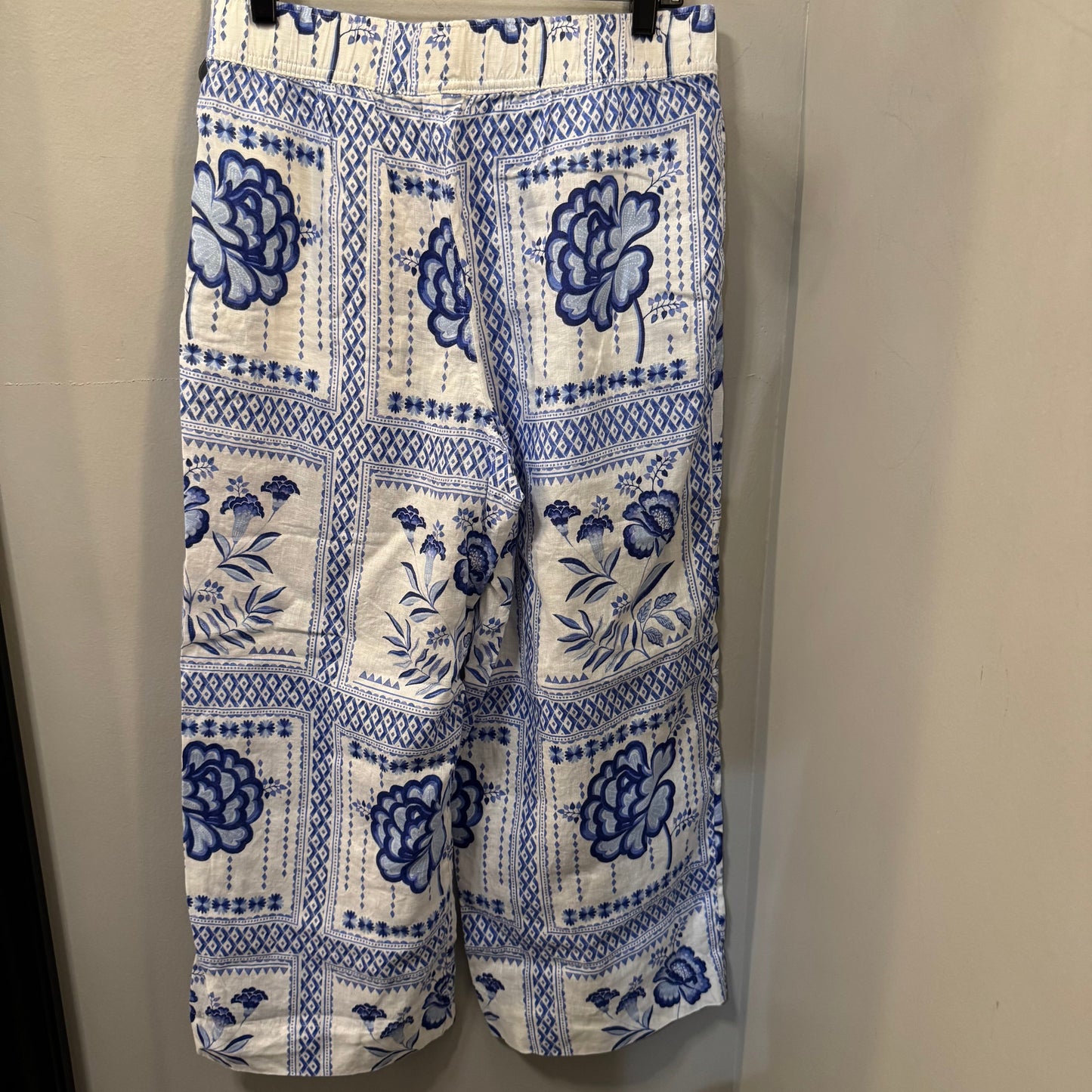 Pants Designer By Halston In Blue & White, Size: 8