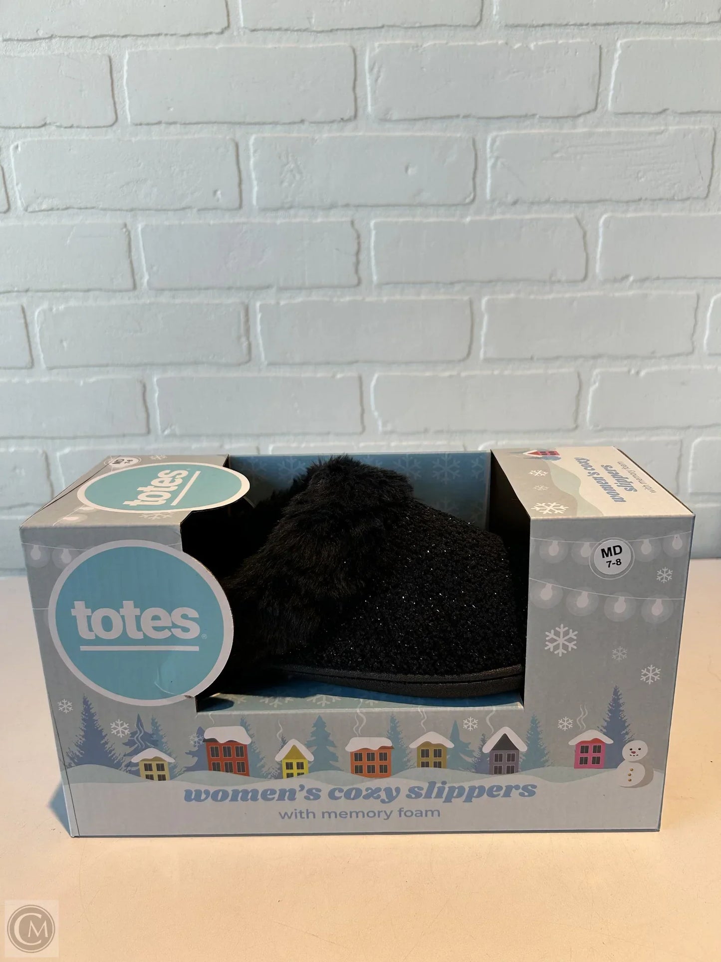 Slippers By Totes In Black