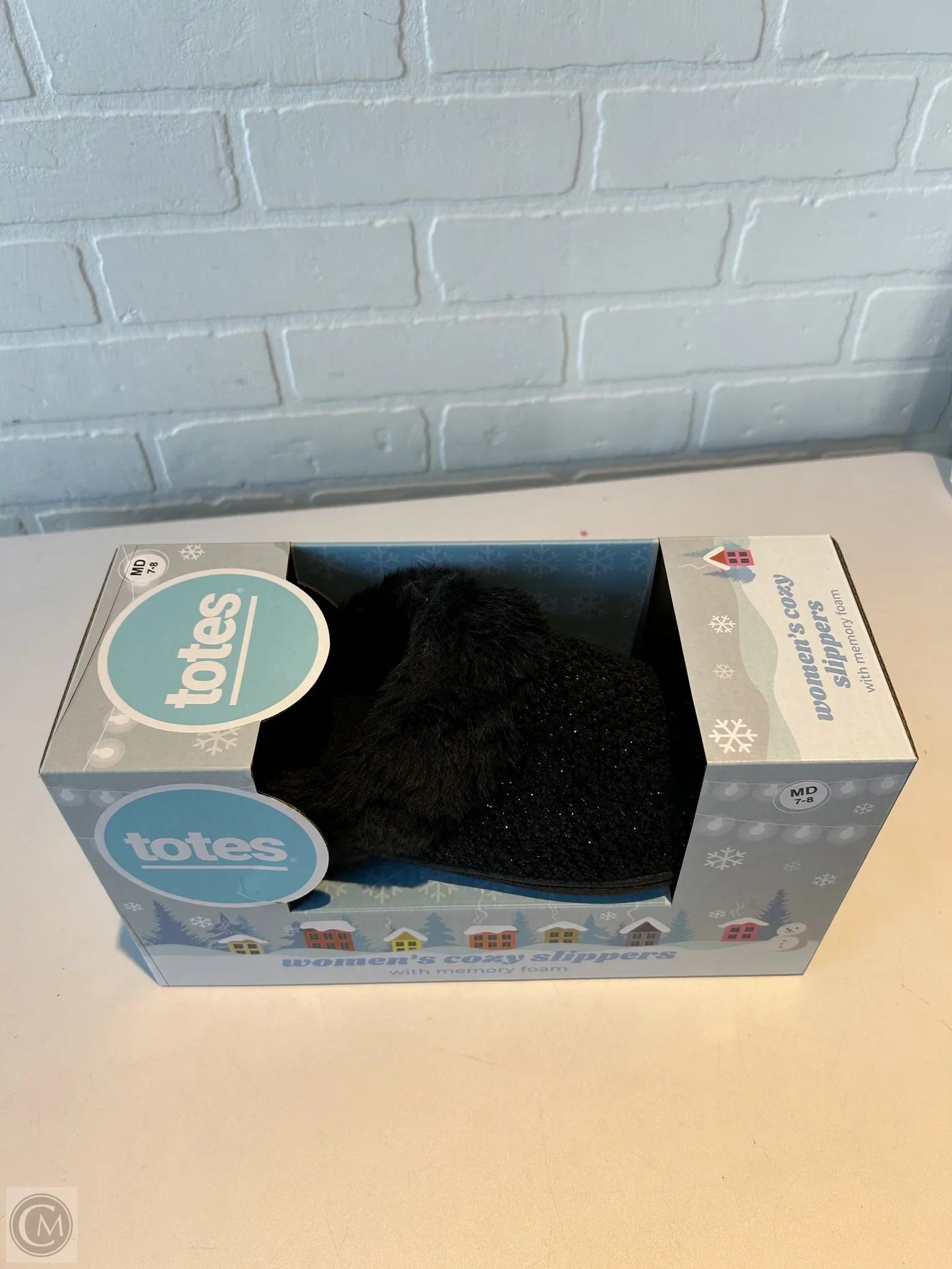 Slippers By Totes In Black