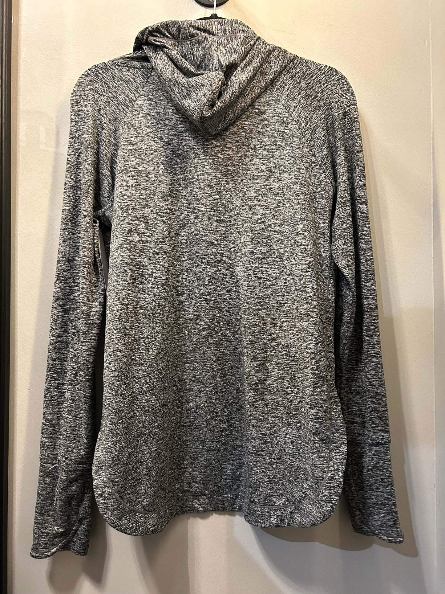 Athletic Top Long Sleeve Hoodie By Athleta In Black & White, Size: M