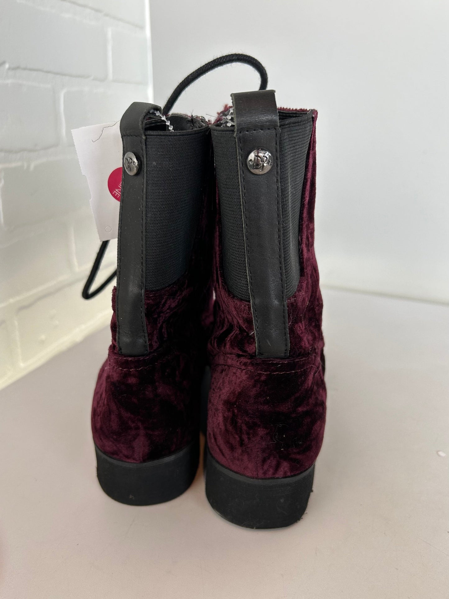 Boots Ankle Flats By Donald Pliner In Purple, Size: 8