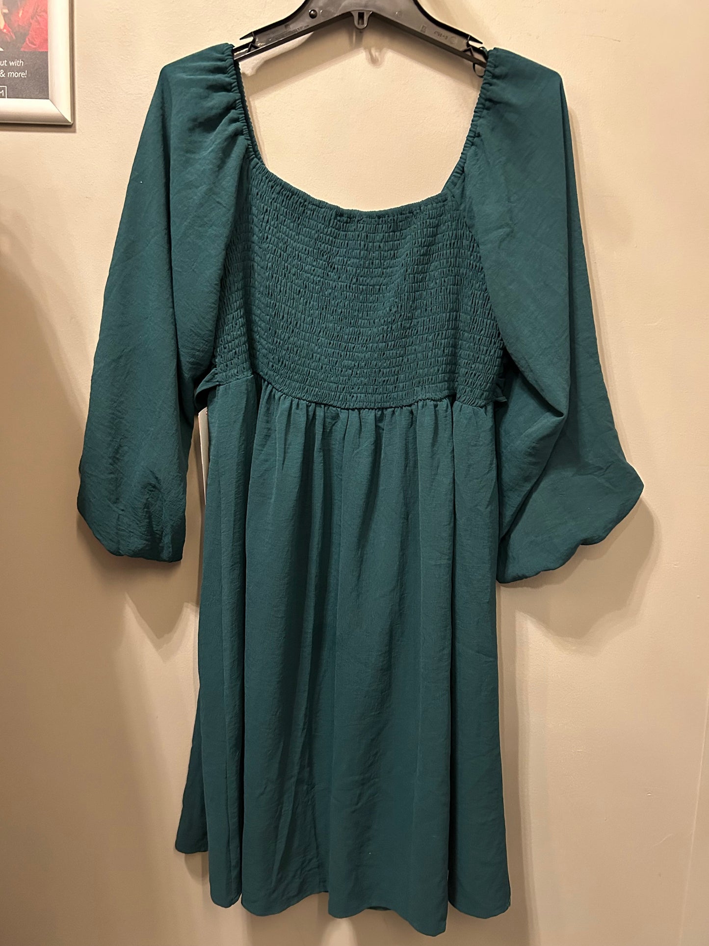 Dress Casual Short By Cmc In Green, Size: 1x