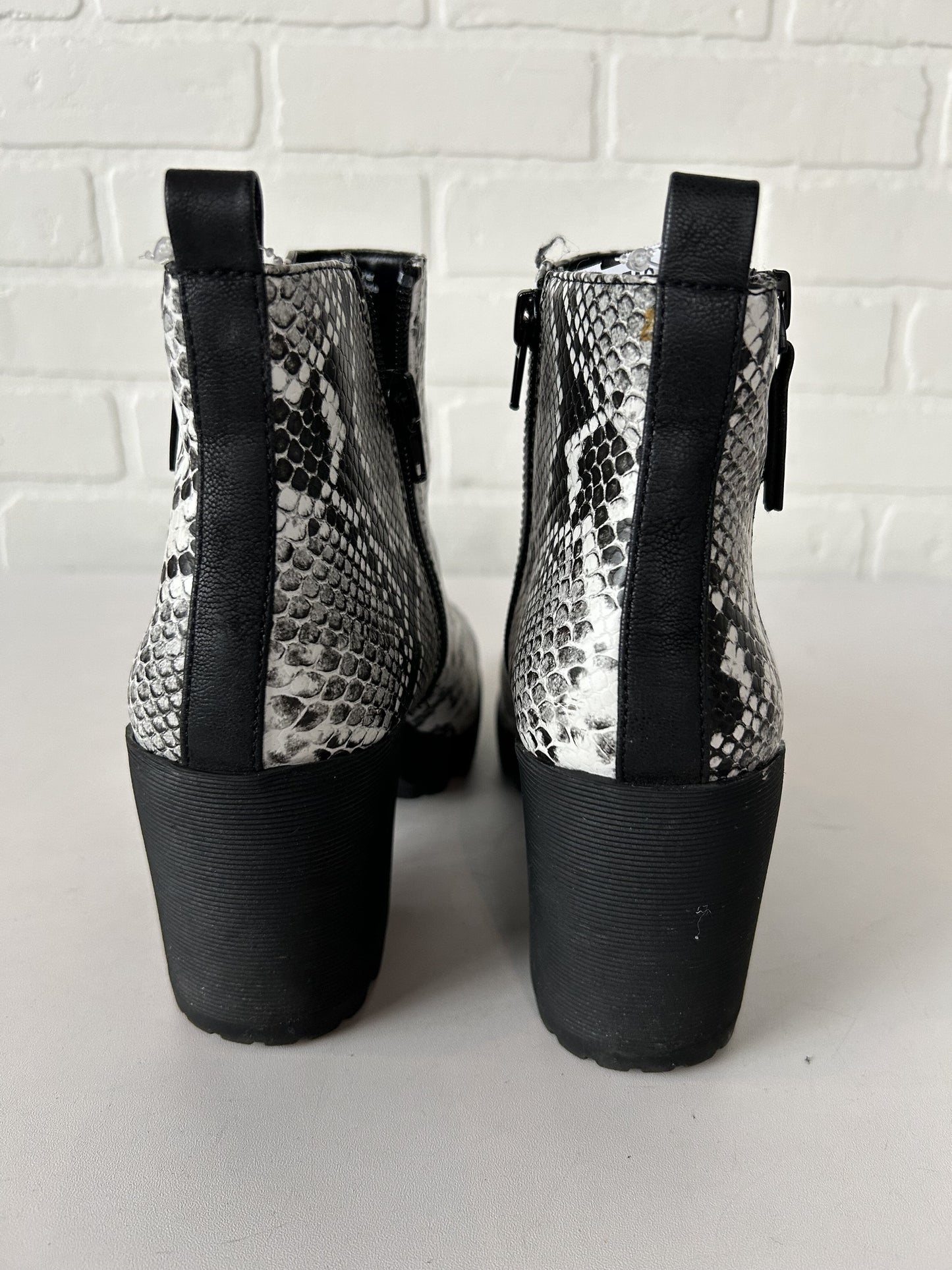 Boots Ankle Heels By Mix No 6  Size: 7.5